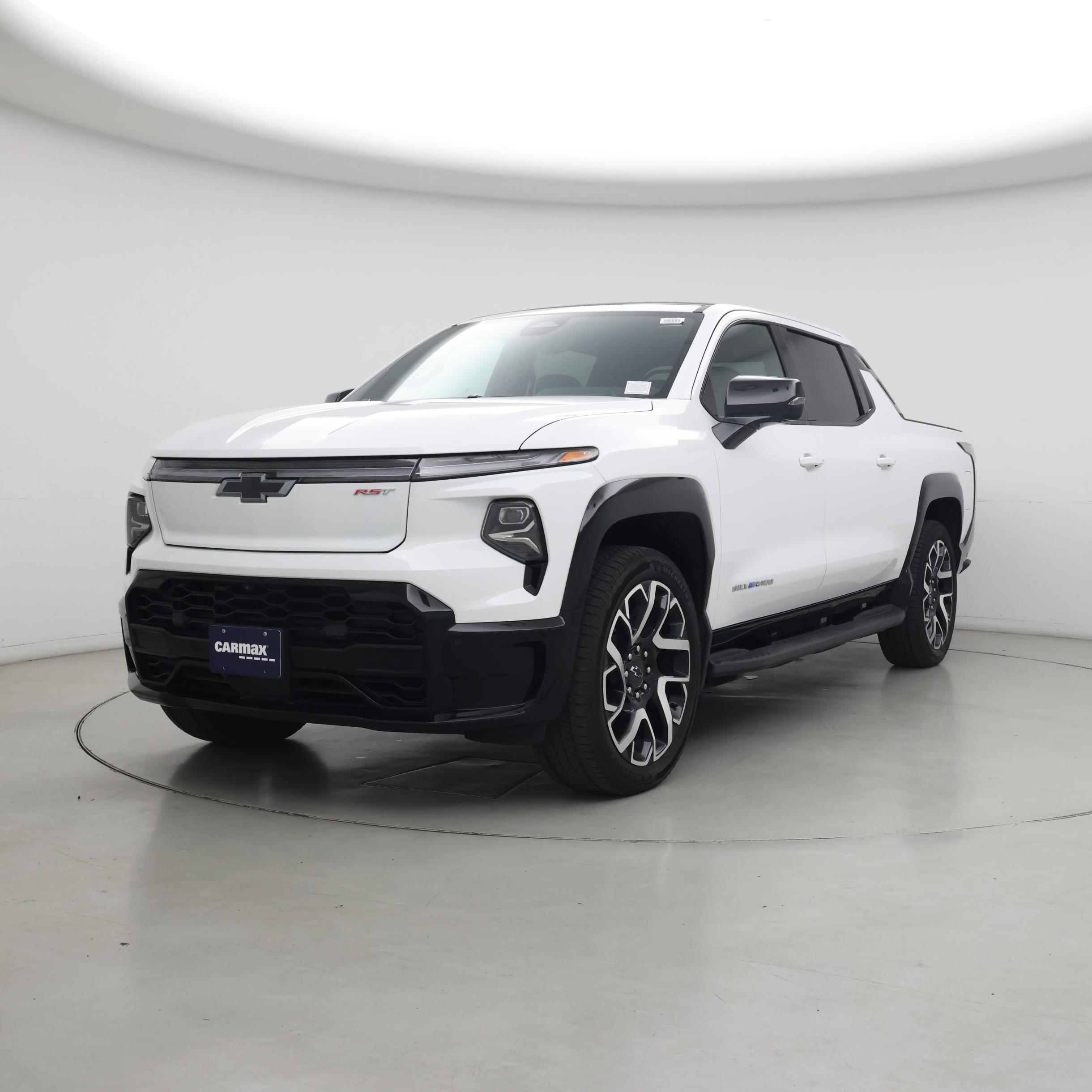 Thumbnail: 2024 Chevrolet Silverado EV - 4