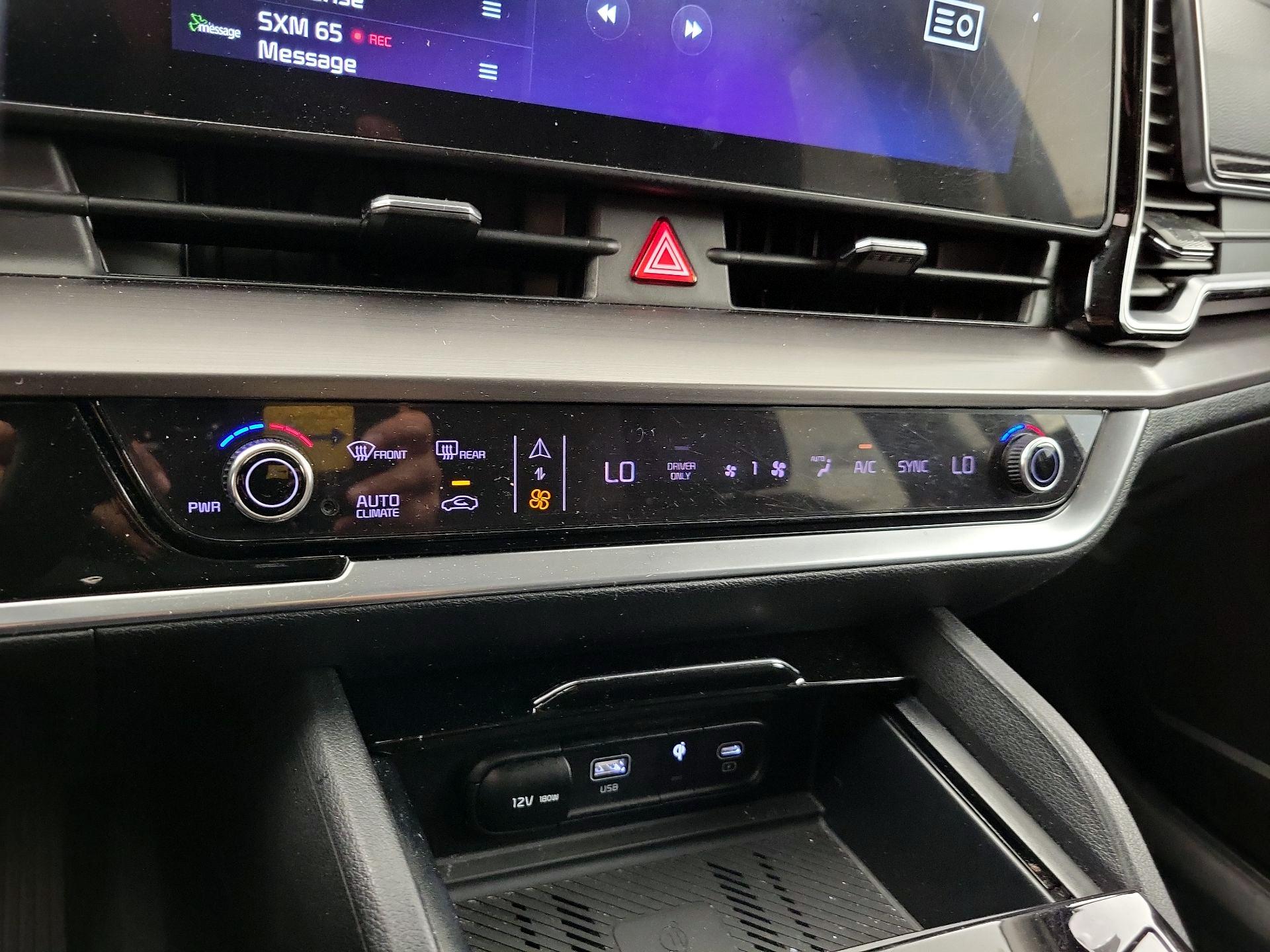 Thumbnail: 2023 Kia Sportage - 17