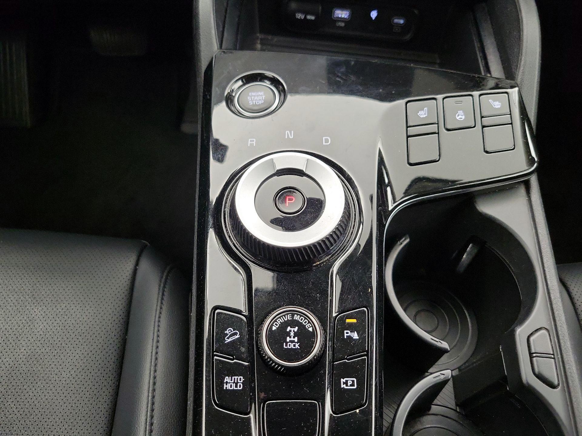 Thumbnail: 2023 Kia Sportage - 18