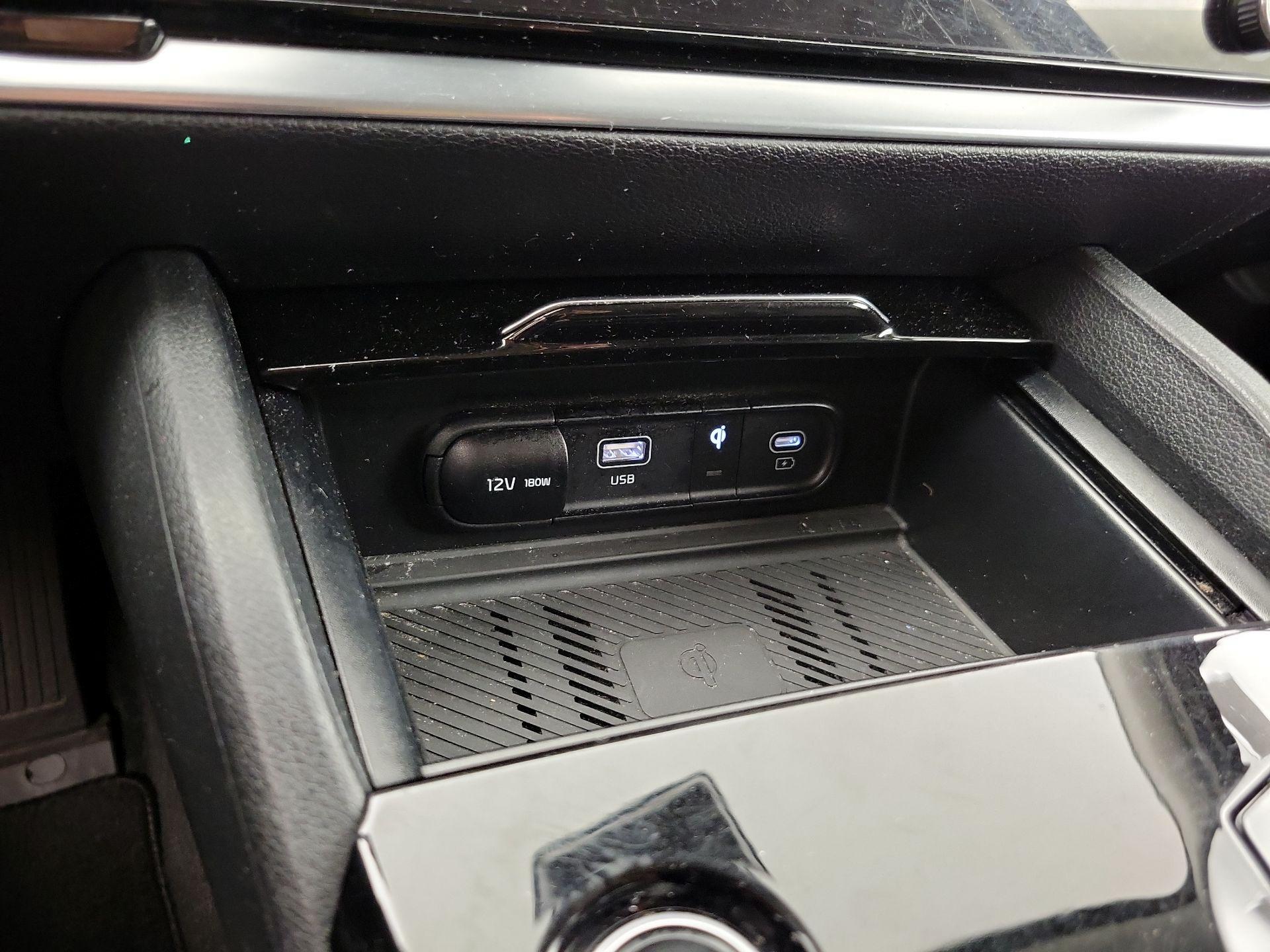 Thumbnail: 2023 Kia Sportage - 19