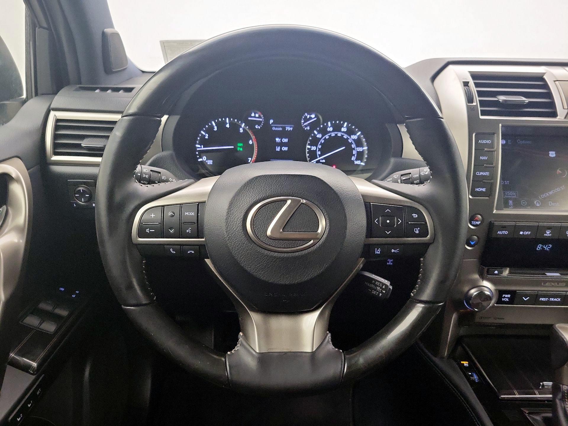 Thumbnail: 2020 Lexus GX - 10