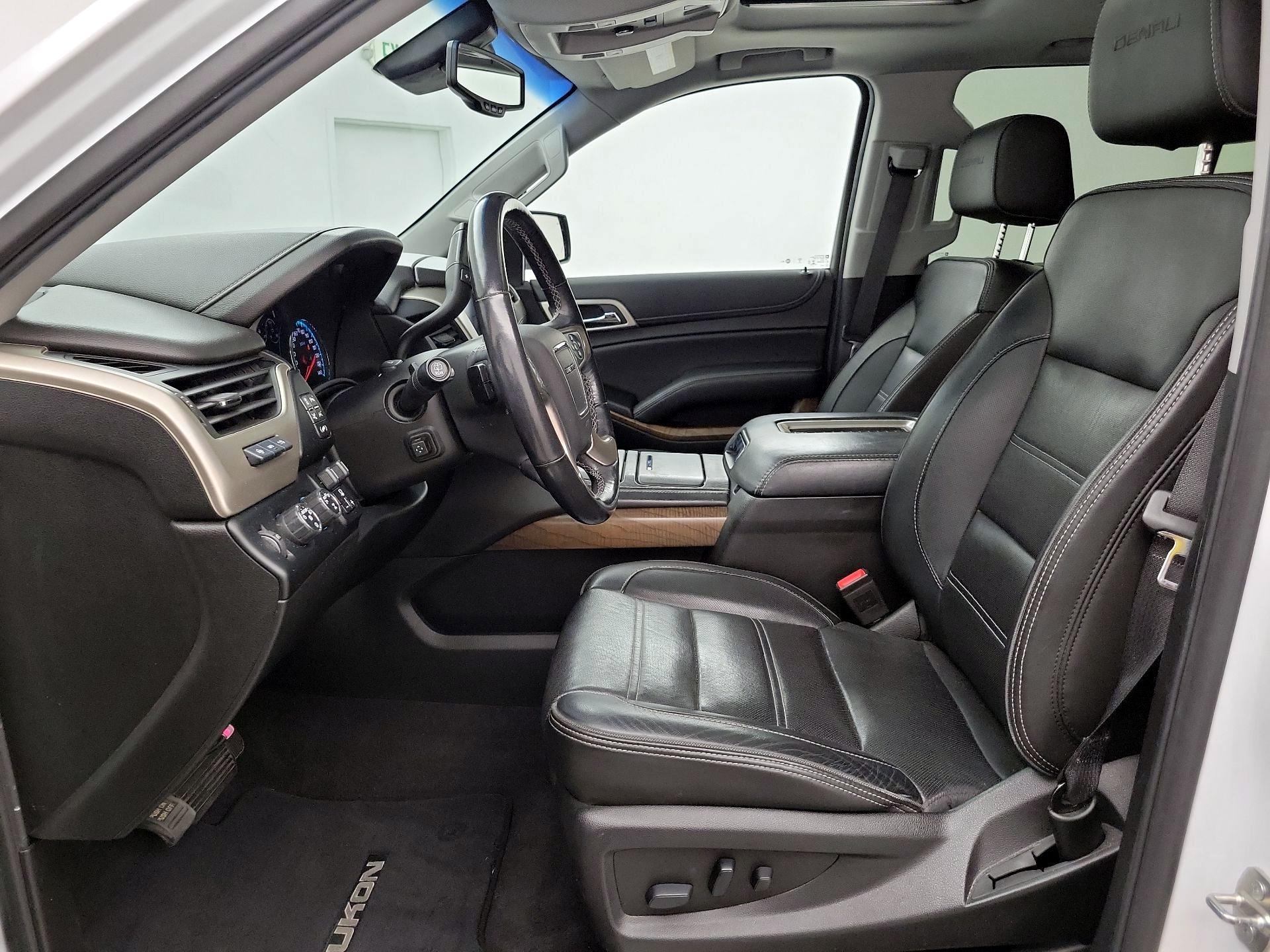 Thumbnail: 2019 GMC Yukon - 11