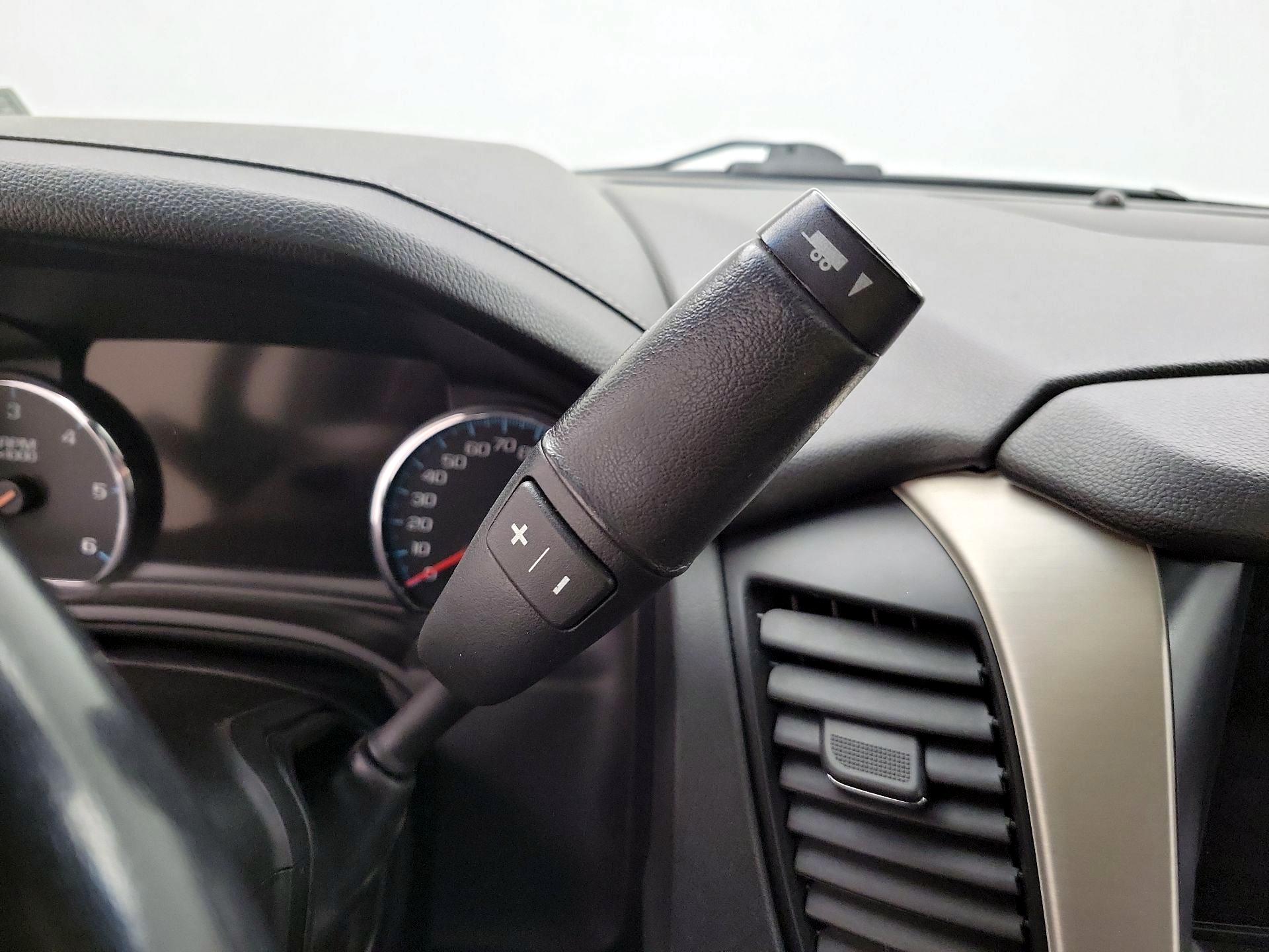 Thumbnail: 2019 GMC Yukon - 18