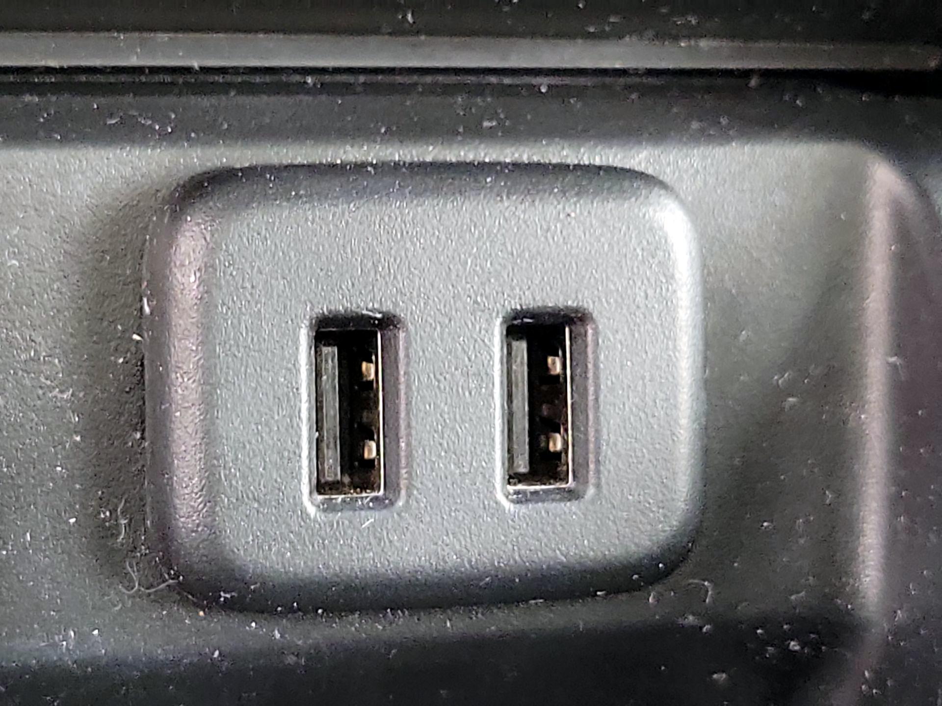 Thumbnail: 2019 GMC Yukon - 19