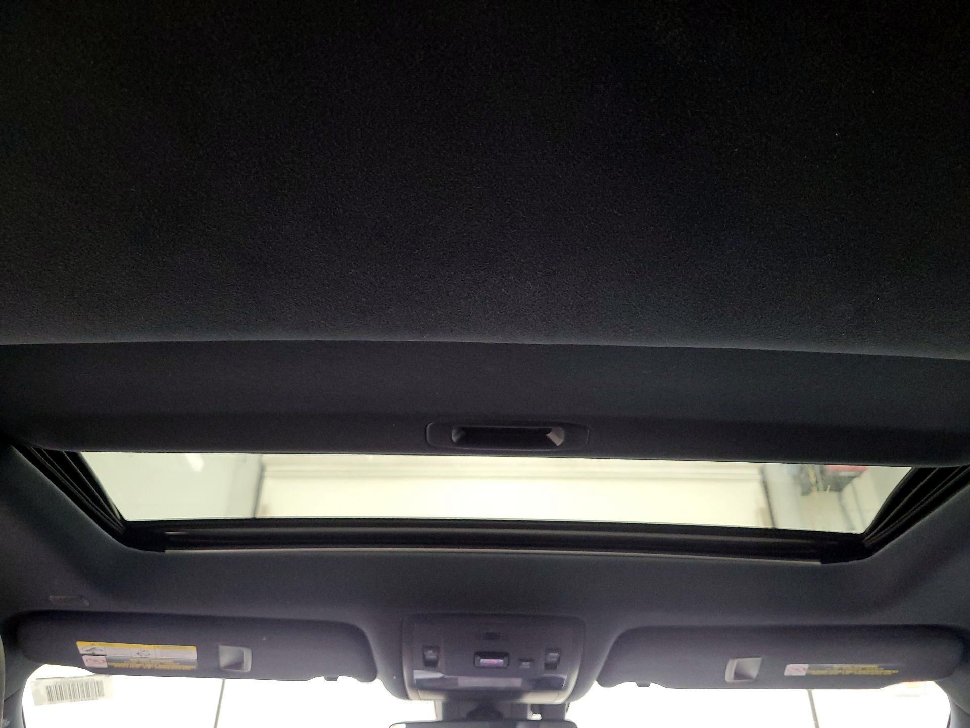 Thumbnail: 2021 Lexus RX - 20