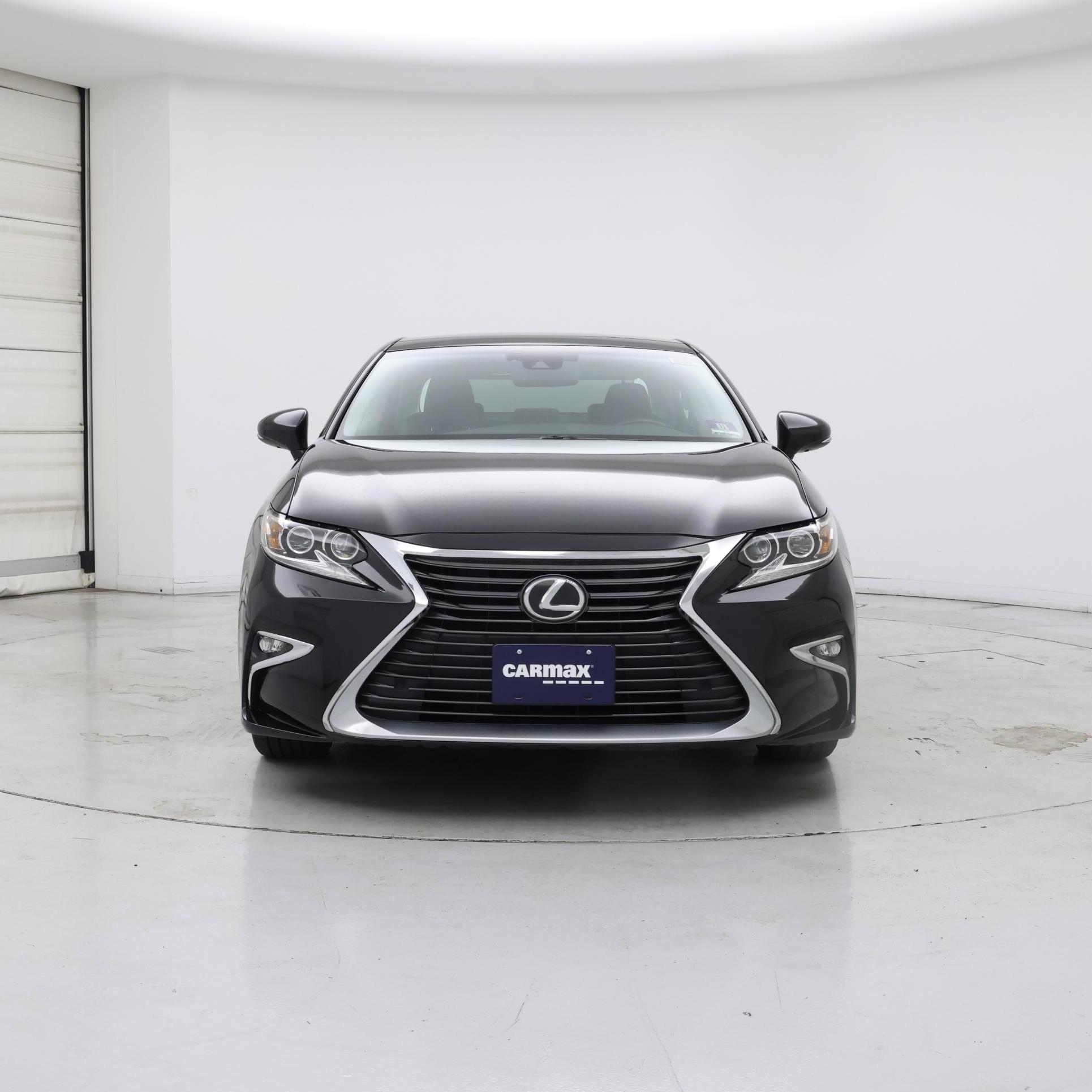 Thumbnail: 2018 Lexus ES - 5
