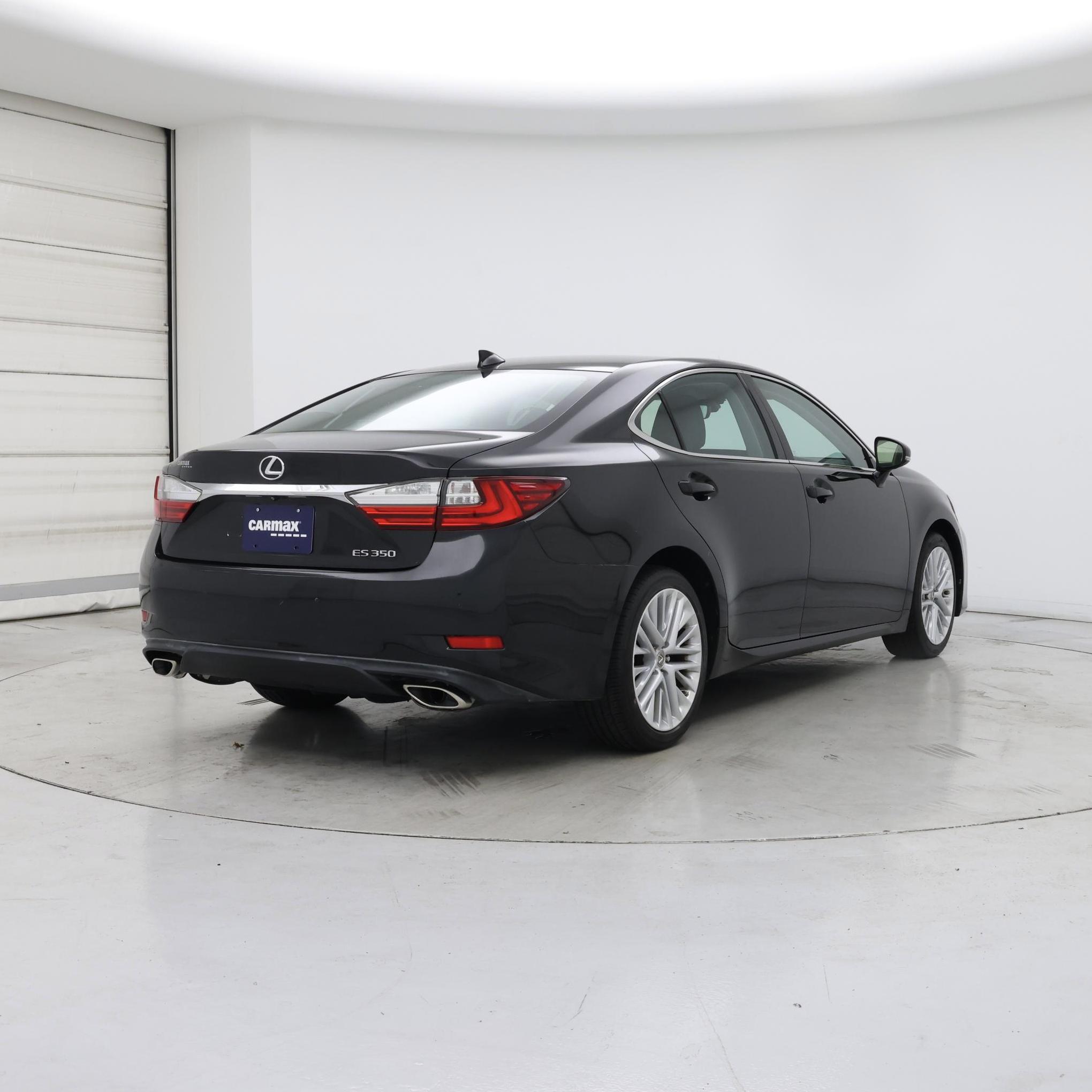 Thumbnail: 2018 Lexus ES - 8