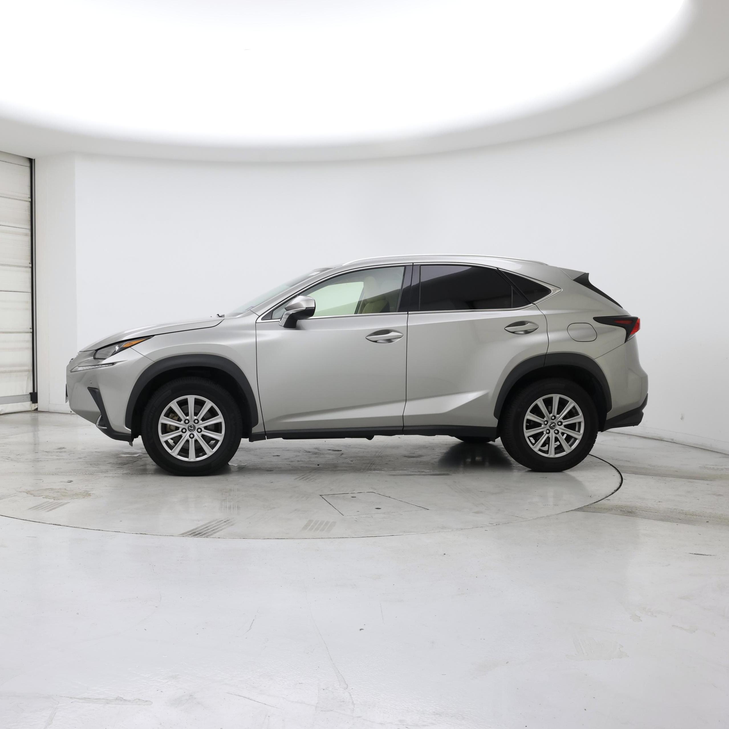 Thumbnail: 2020 Lexus NX - 3