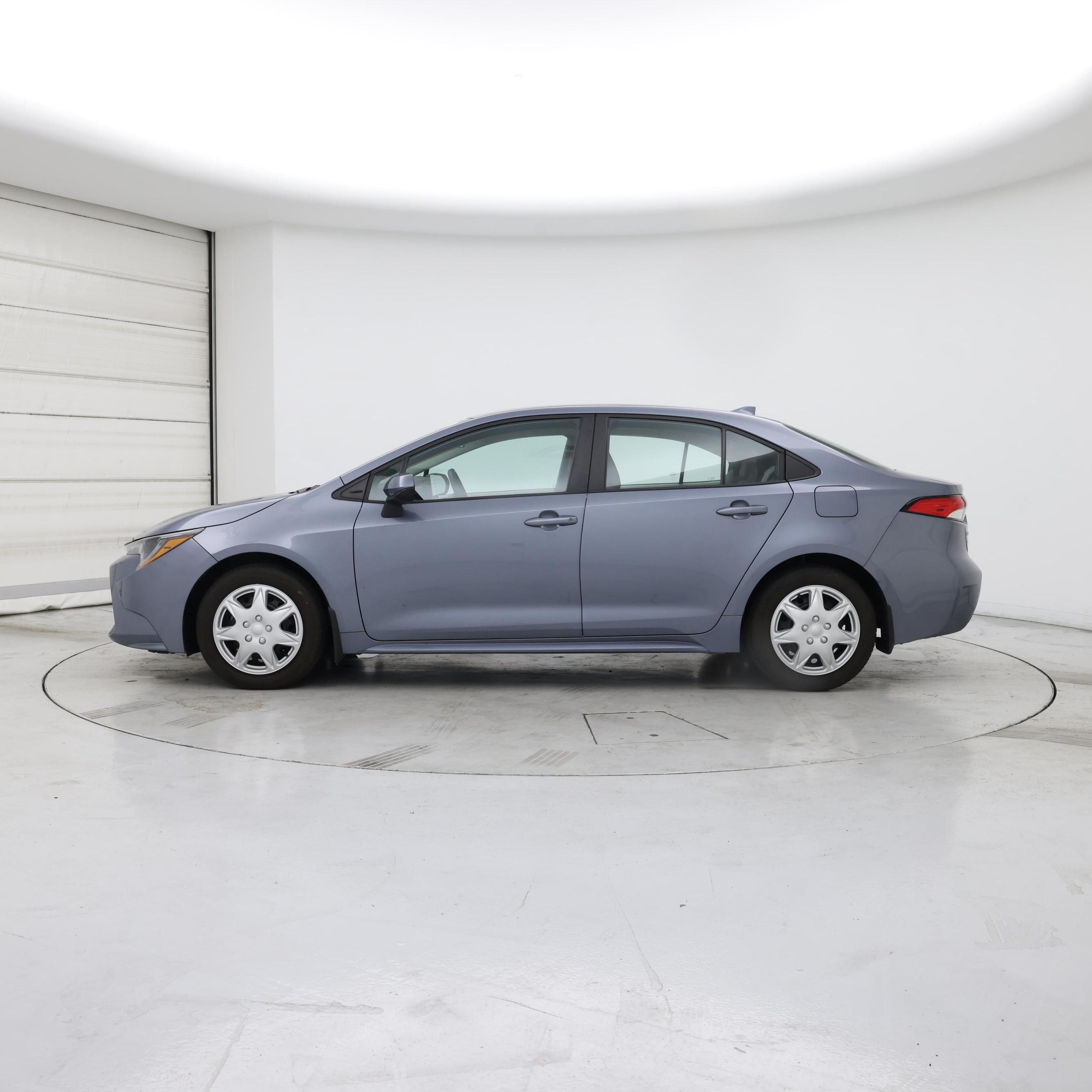 Thumbnail: 2022 Toyota Corolla - 3