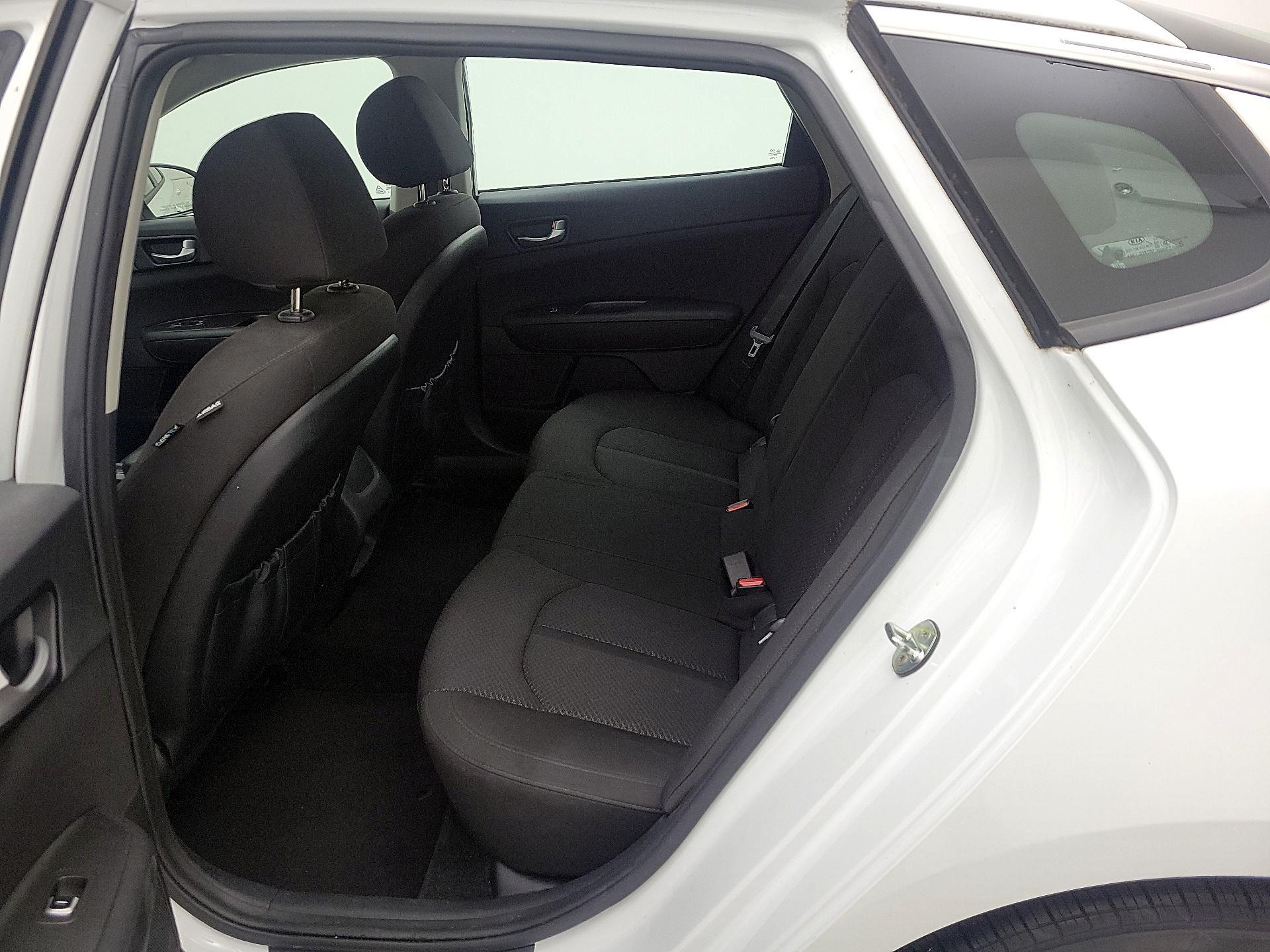 Thumbnail: 2018 Kia Optima - 19