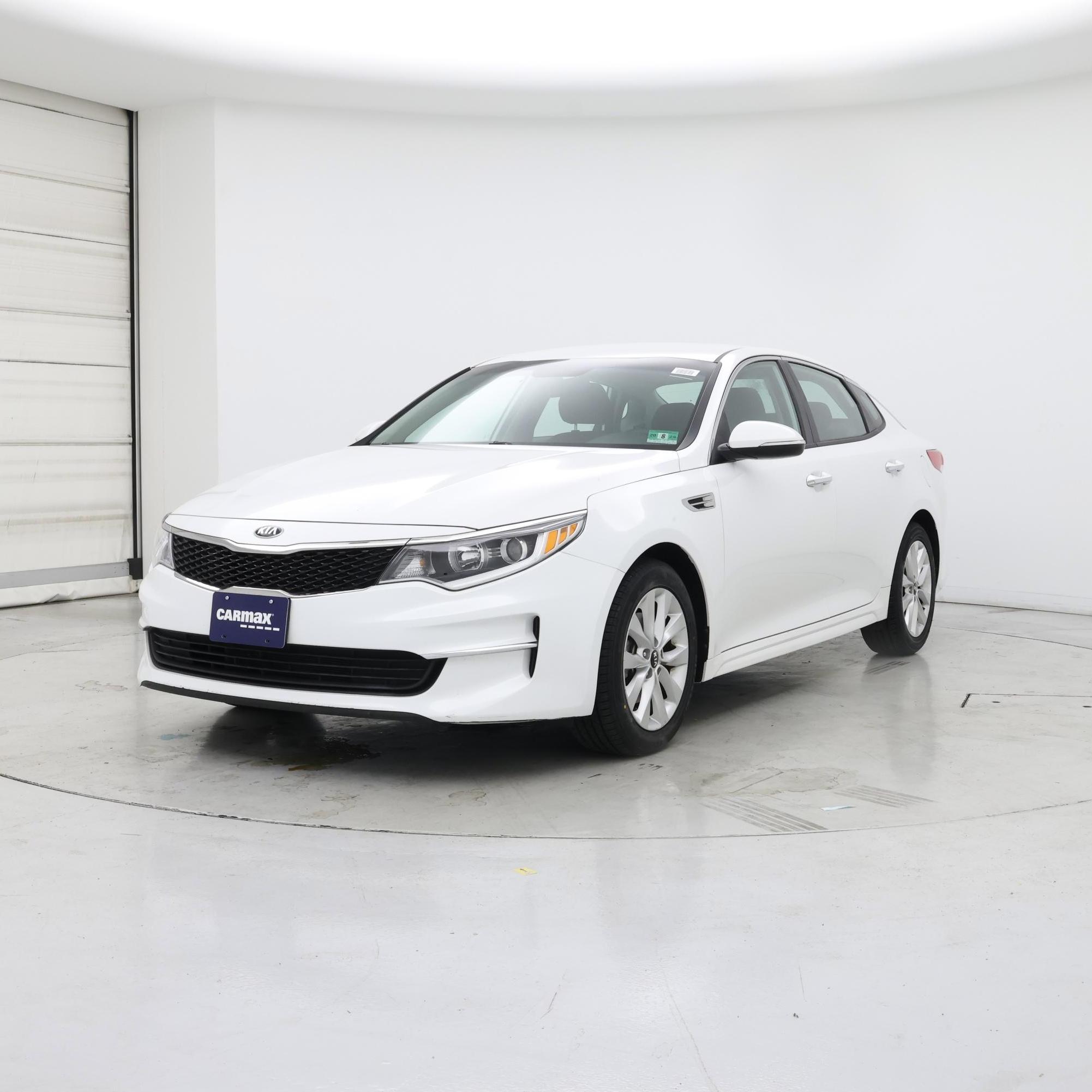 Thumbnail: 2018 Kia Optima - 4