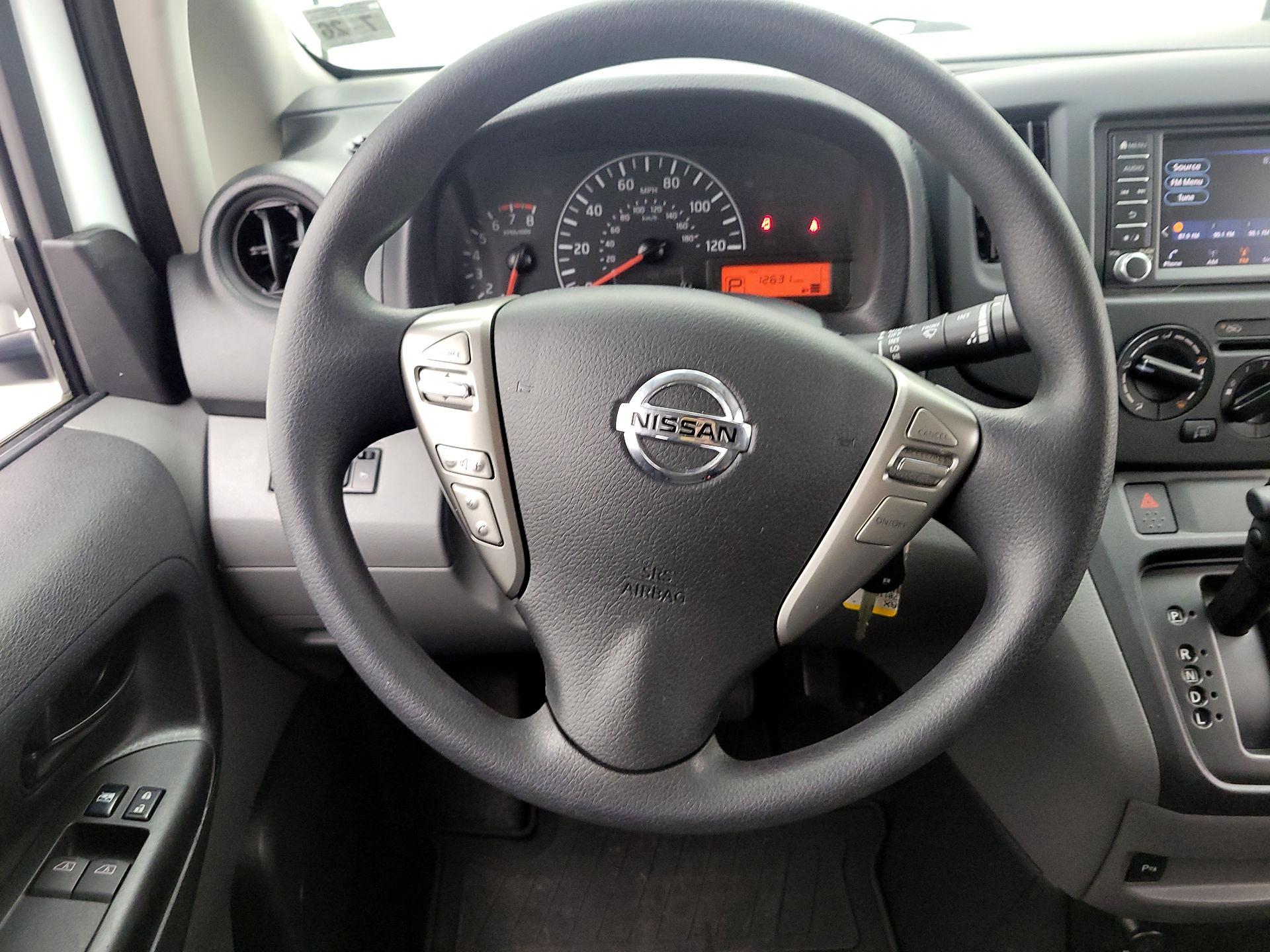 Thumbnail: 2021 Nissan NV200 - 10