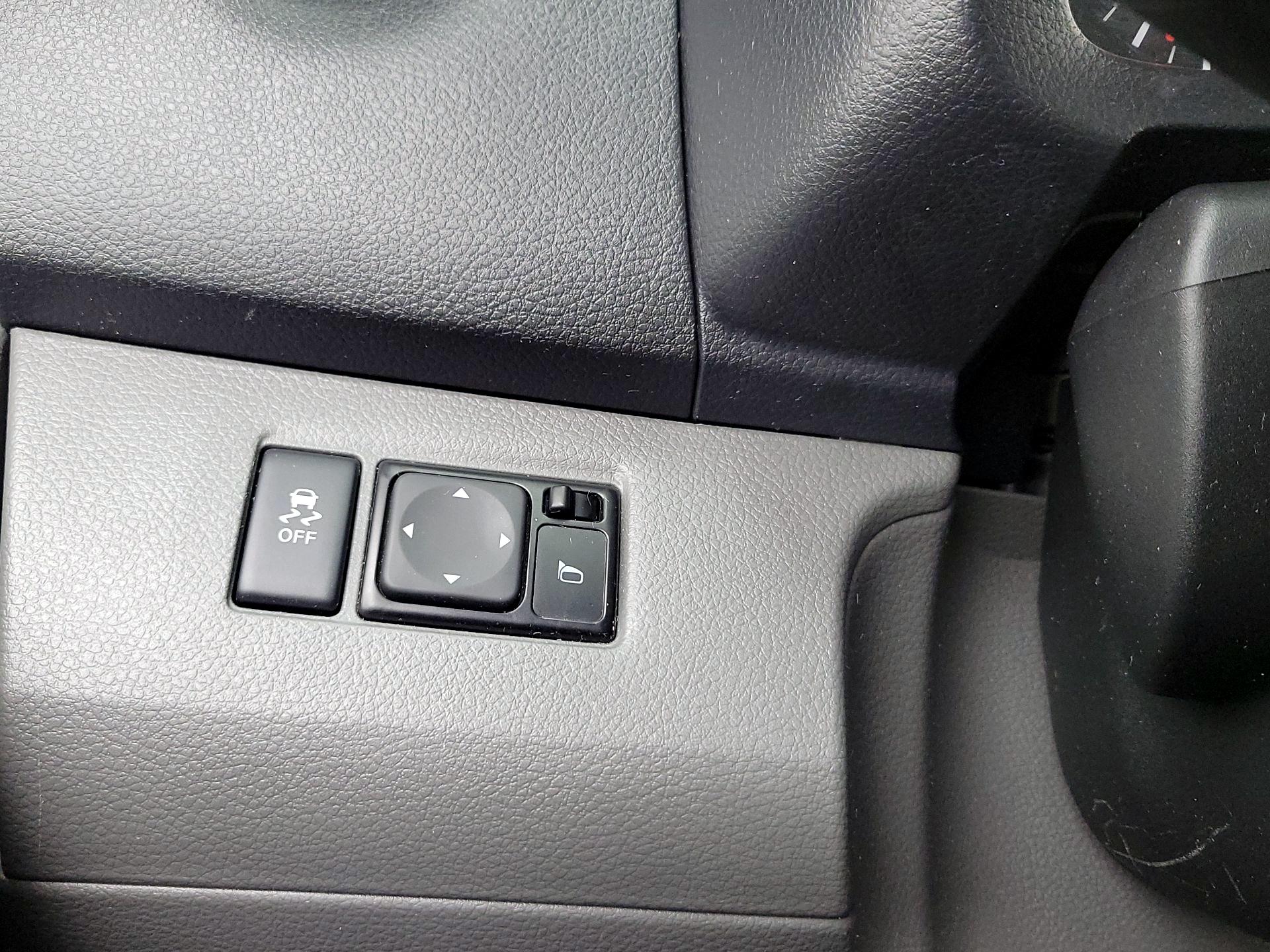 Thumbnail: 2021 Nissan NV200 - 13