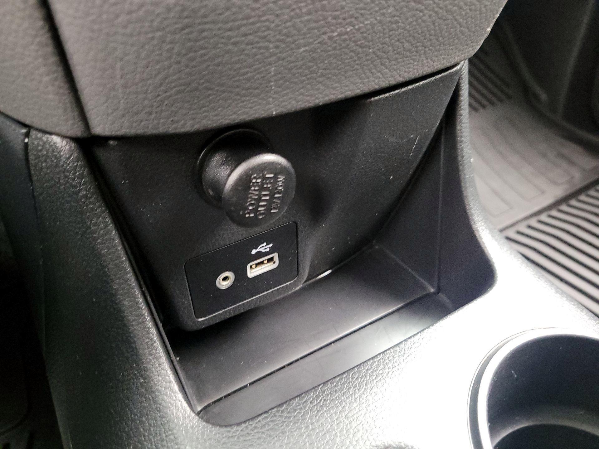 Thumbnail: 2021 Nissan NV200 - 18