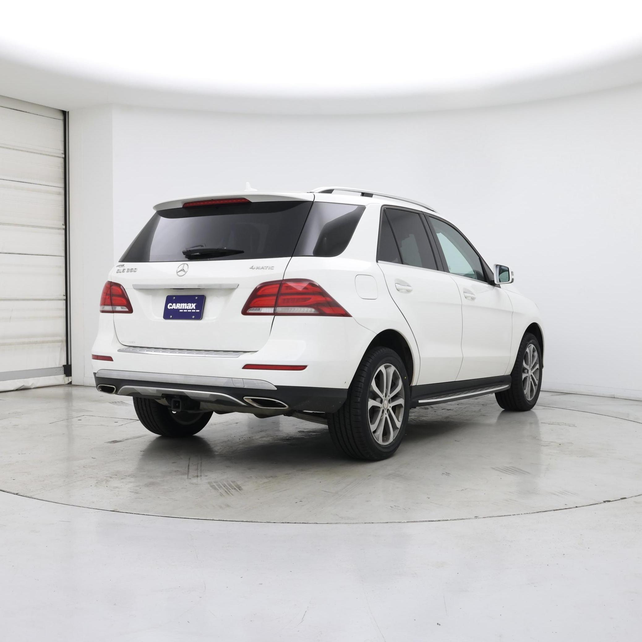 Thumbnail: 2016 Mercedes-Benz GLE - 8