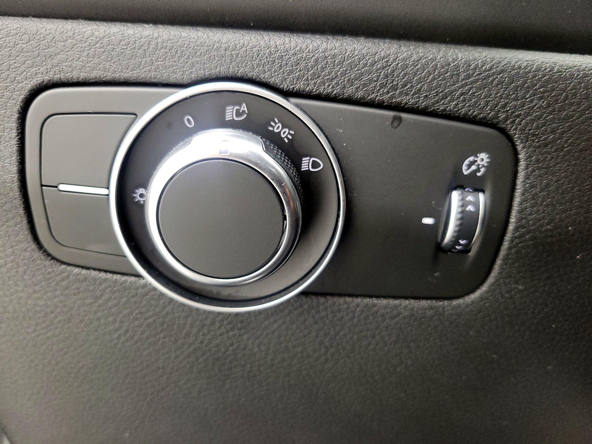 Thumbnail: 2023 Dodge Hornet - 13