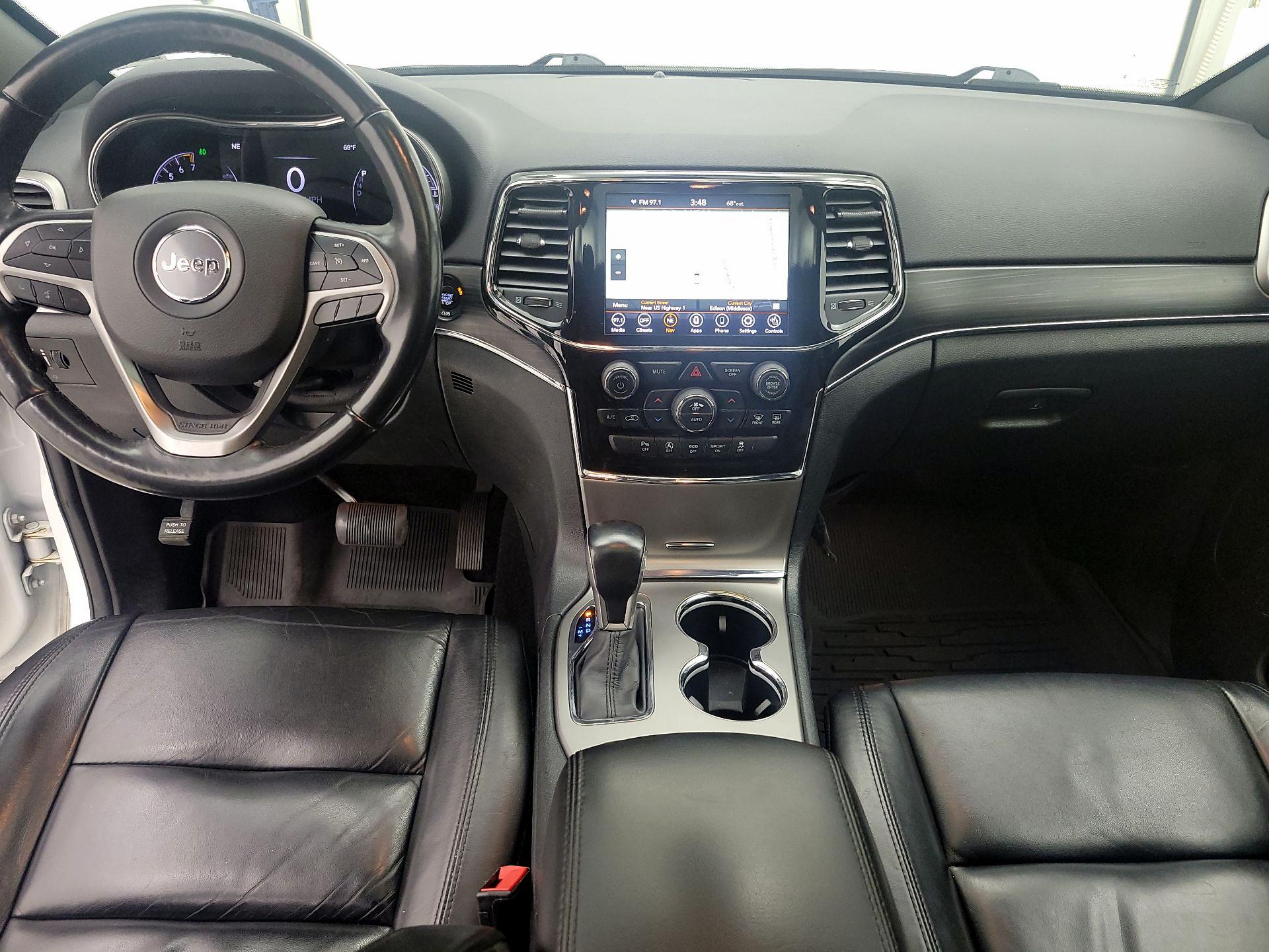 Thumbnail: 2022 Jeep Grand Cherokee - 9