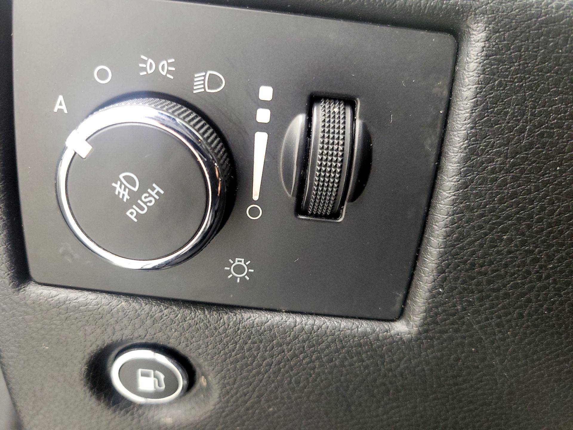 Thumbnail: 2022 Jeep Grand Cherokee - 13