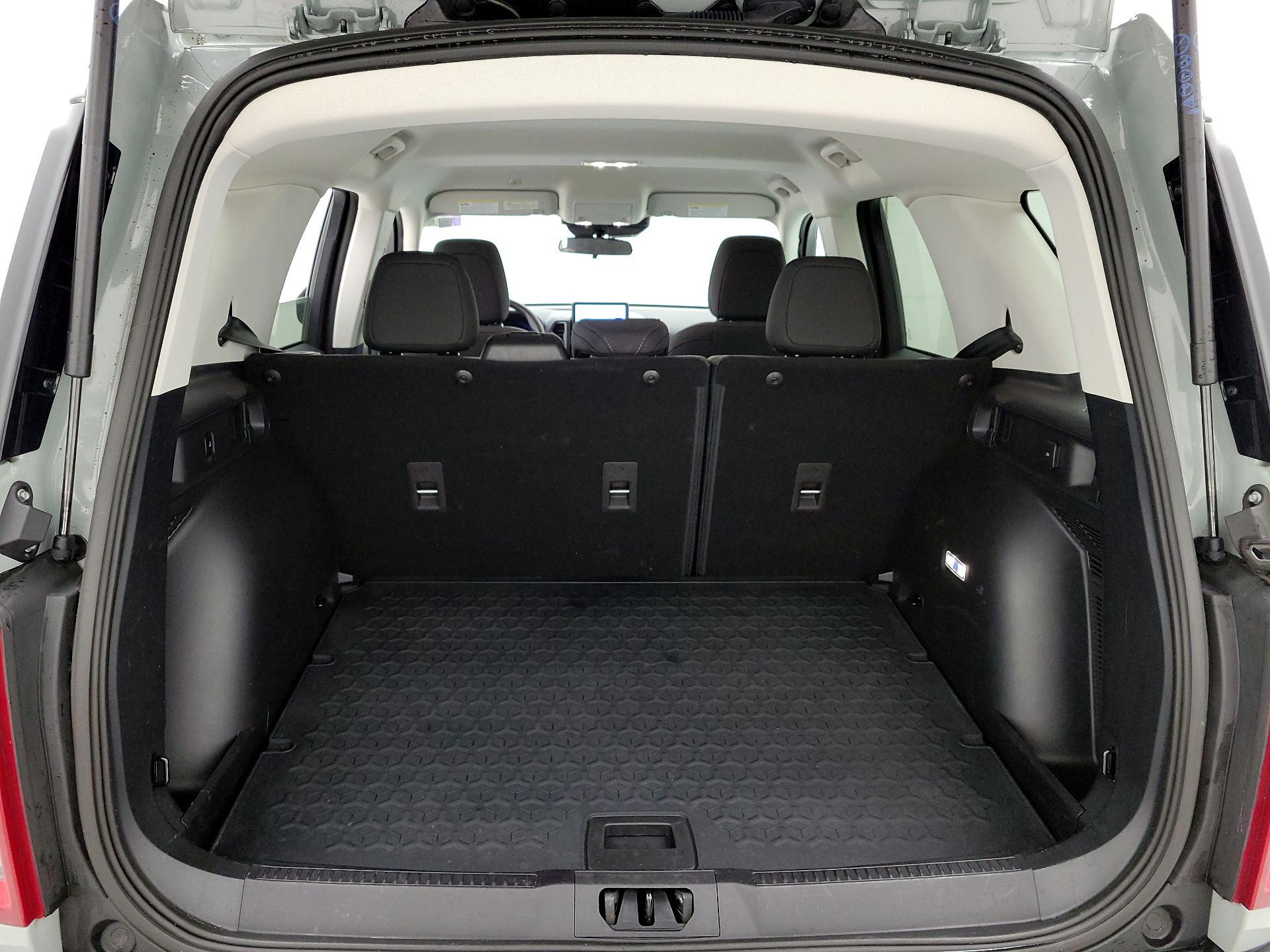 Thumbnail: 2024 Ford Bronco Sport - 20