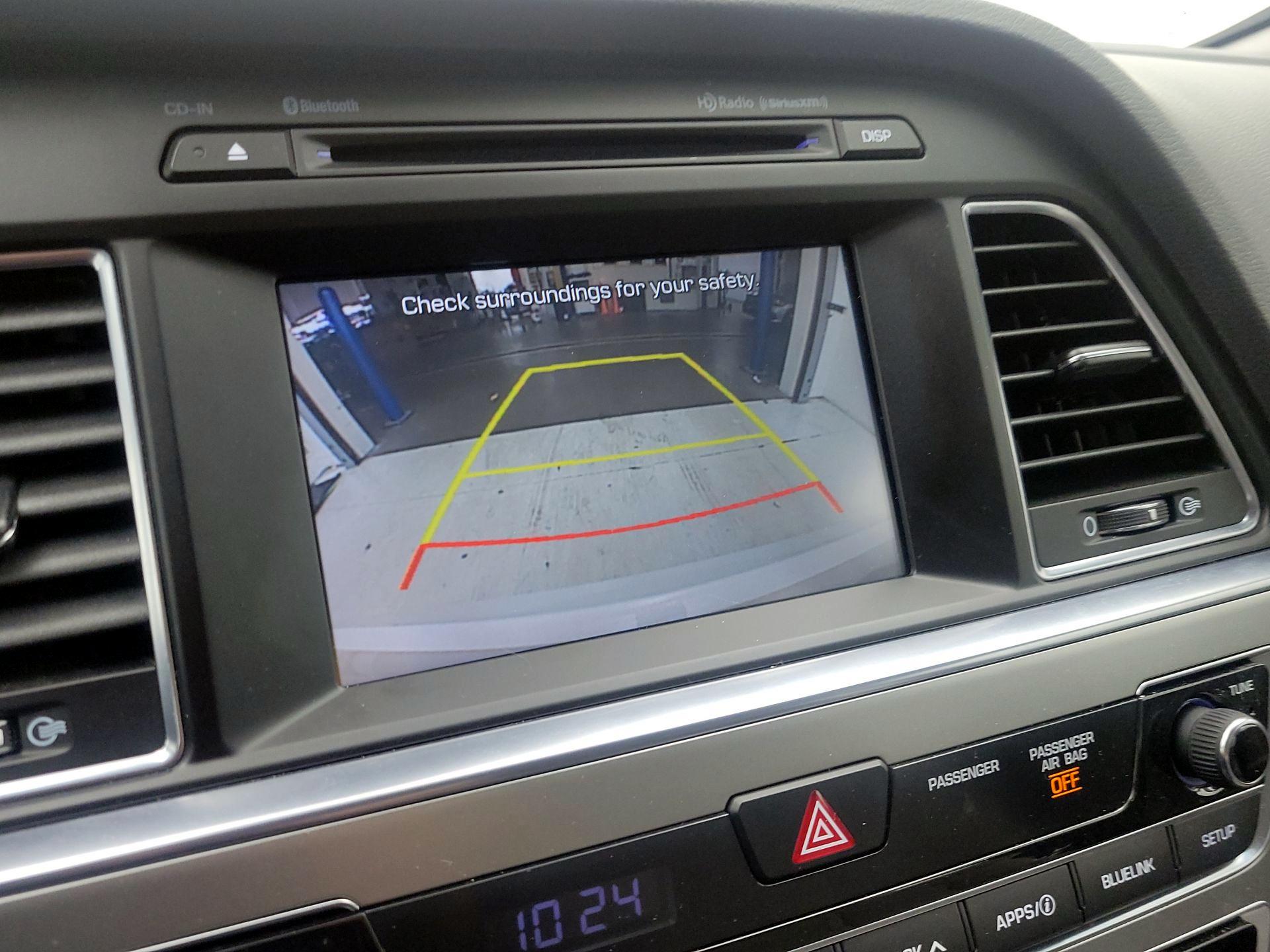 Thumbnail: 2016 Hyundai Sonata - 14