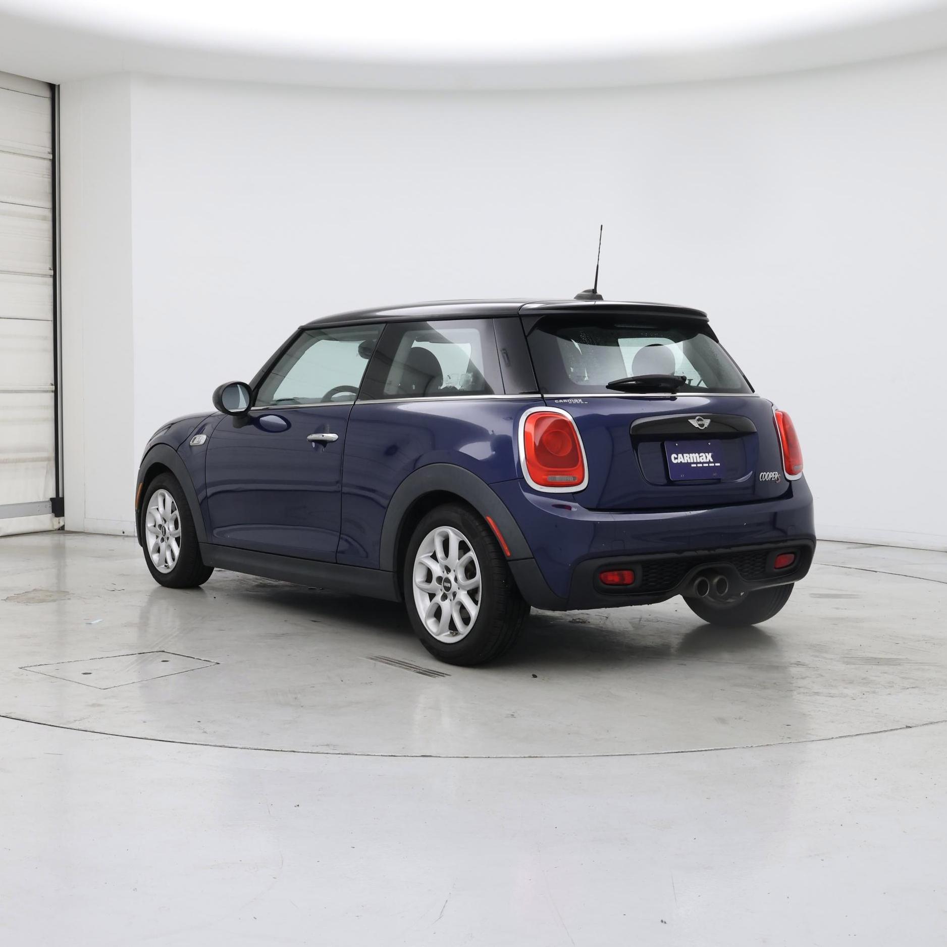 Thumbnail: 2015 MINI Cooper Hardtop - 2
