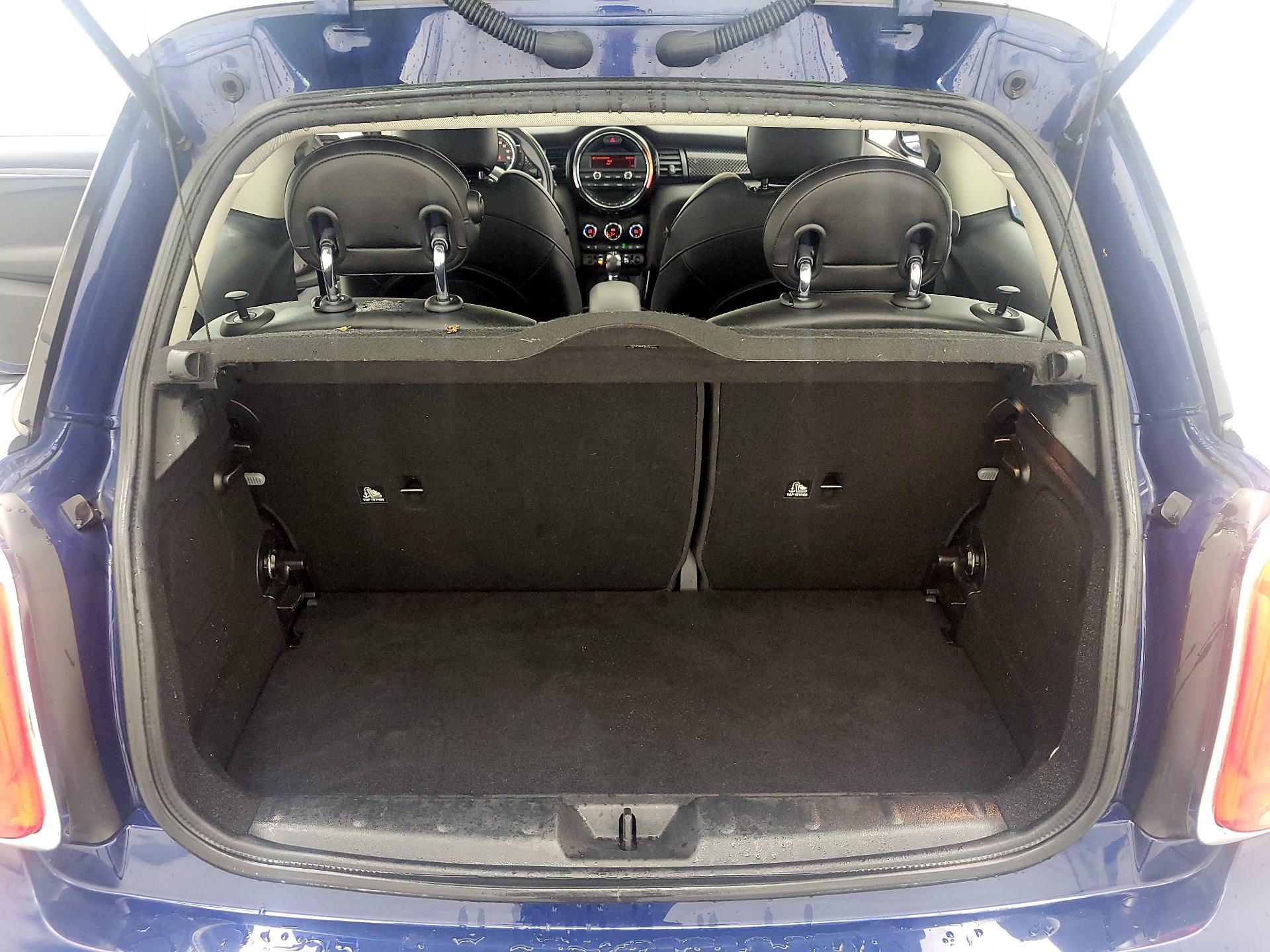 Thumbnail: 2015 MINI Cooper Hardtop - 20