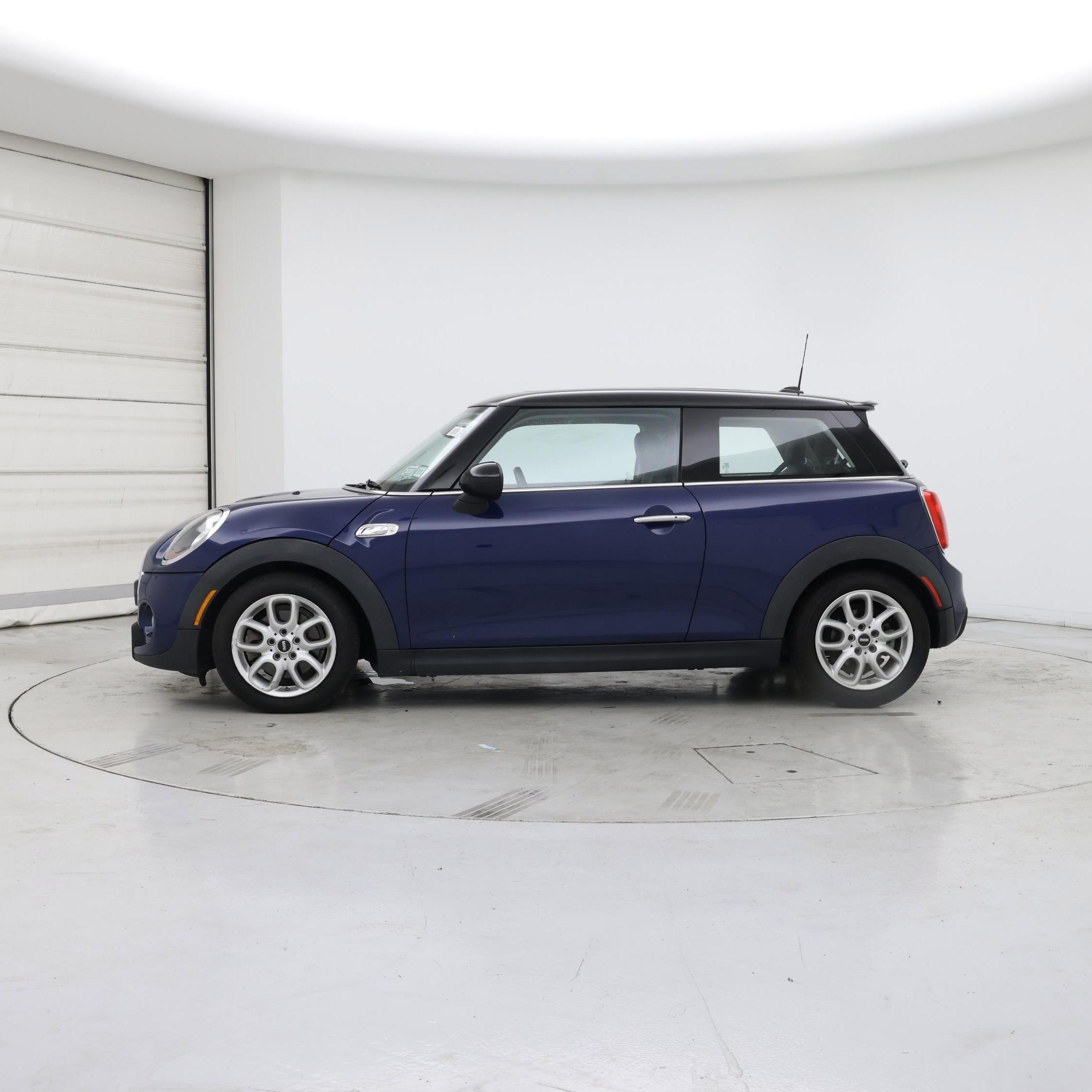 Thumbnail: 2015 MINI Cooper Hardtop - 3