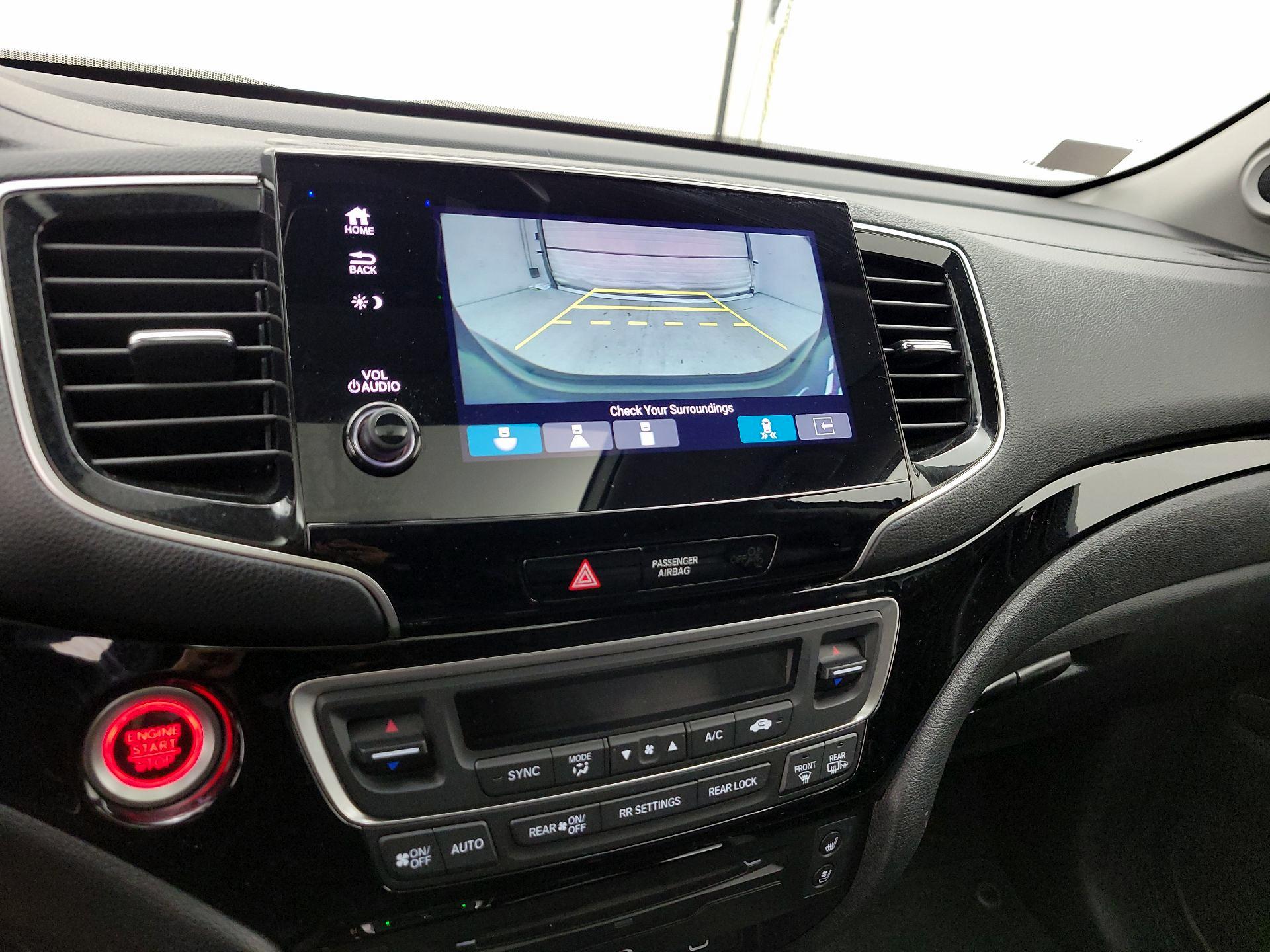 Thumbnail: 2020 Honda Pilot - 14