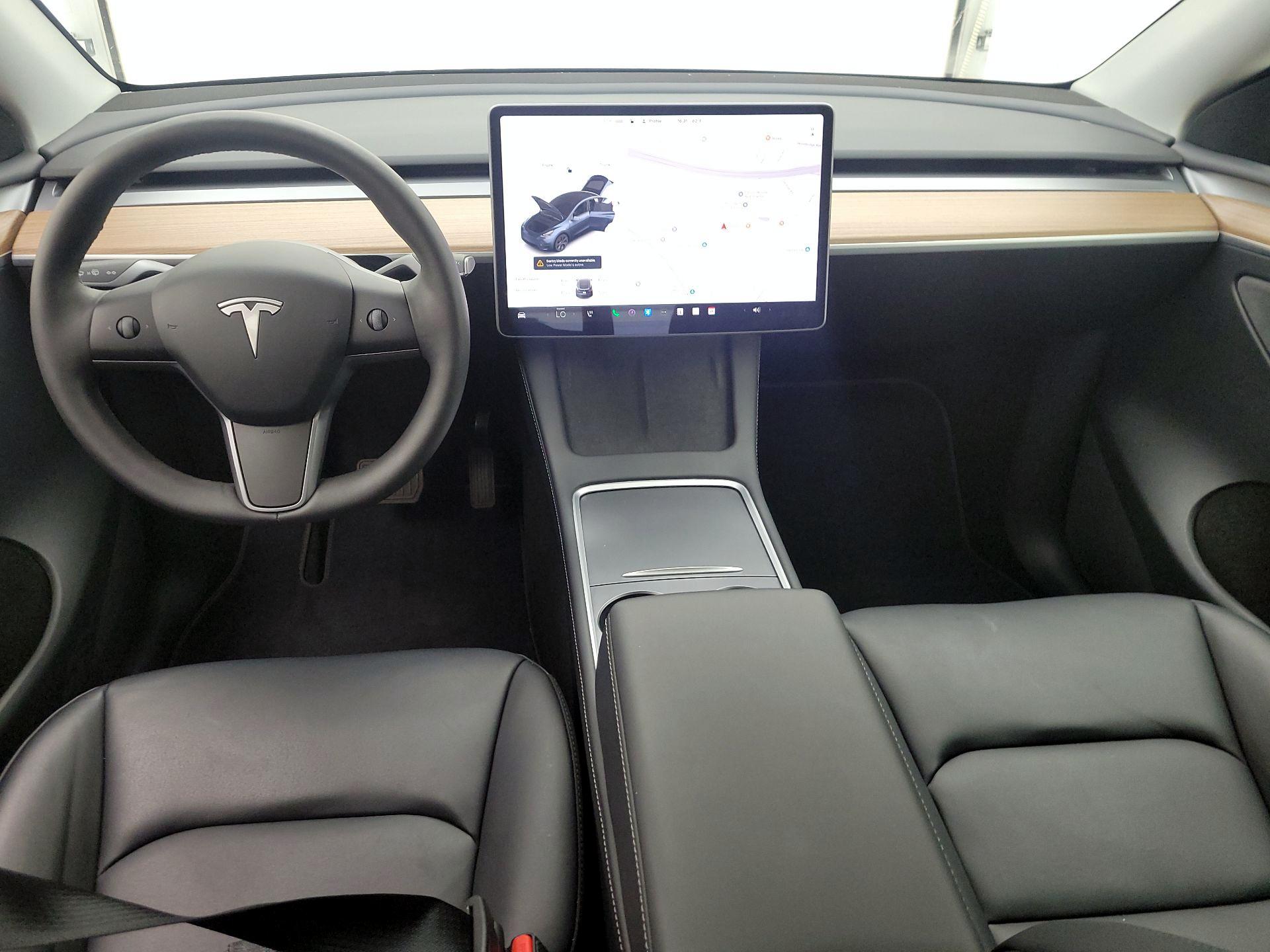 Thumbnail: 2025 Tesla Model Y - 9