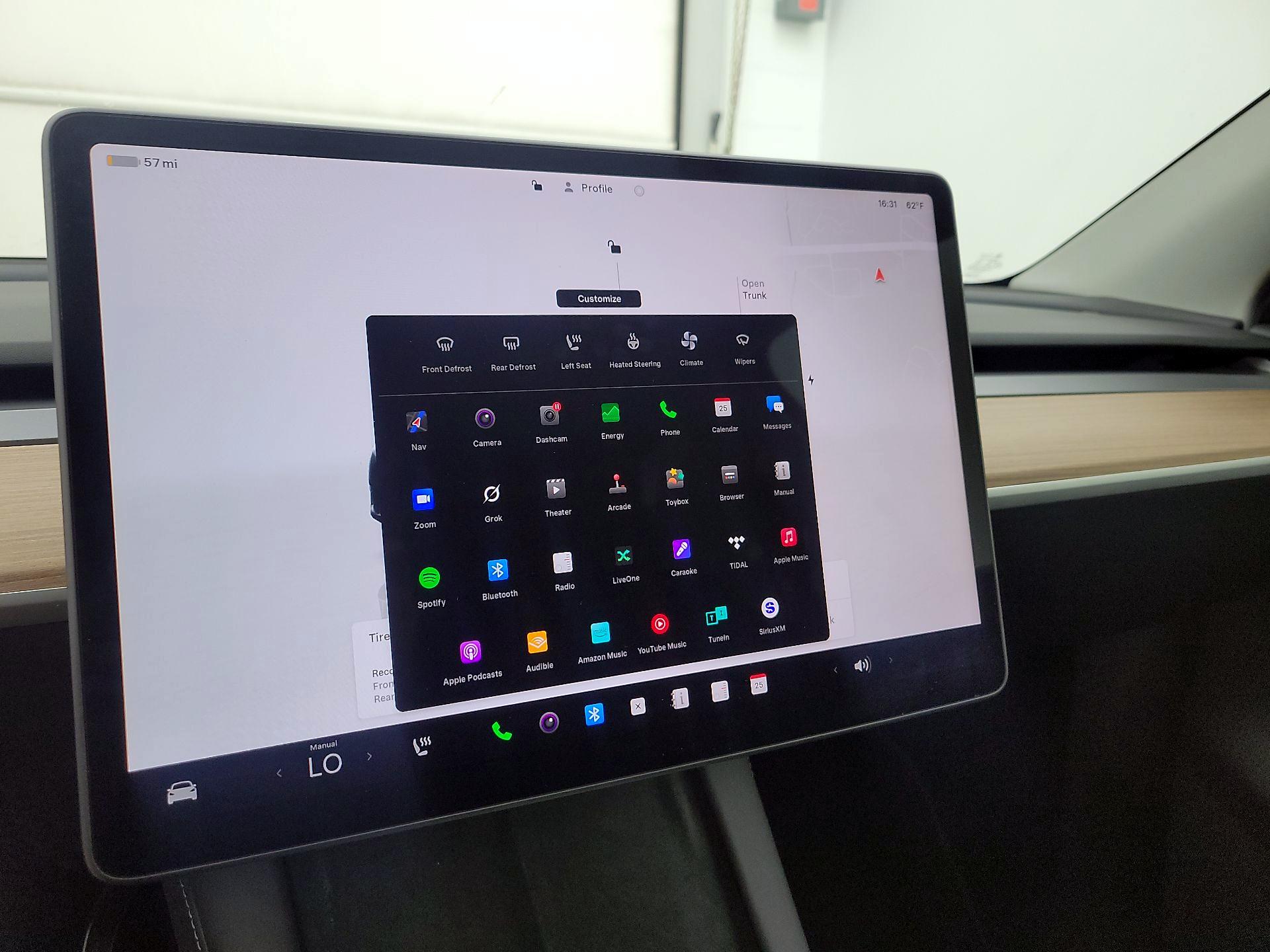 Thumbnail: 2025 Tesla Model Y - 15