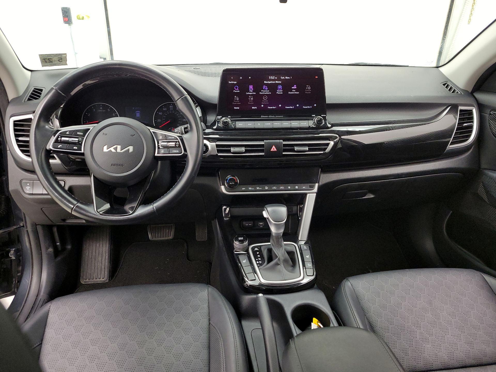 Thumbnail: 2022 Kia Seltos - 9