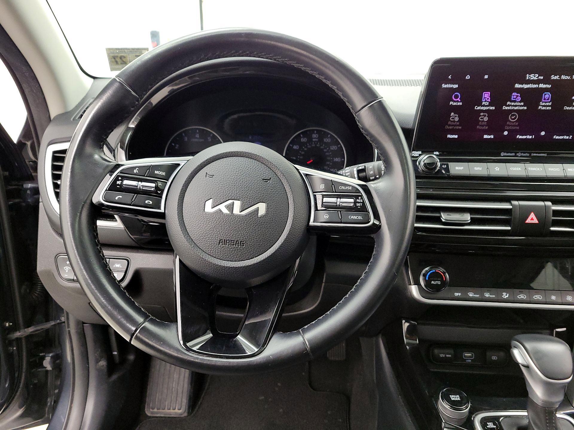 Thumbnail: 2022 Kia Seltos - 10