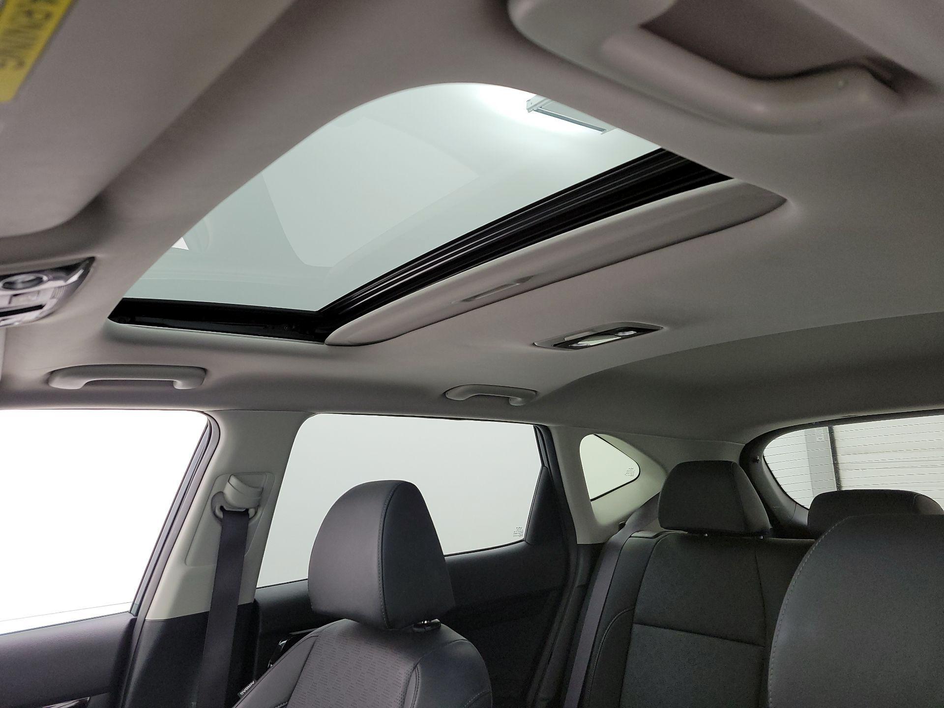 Thumbnail: 2022 Kia Seltos - 20