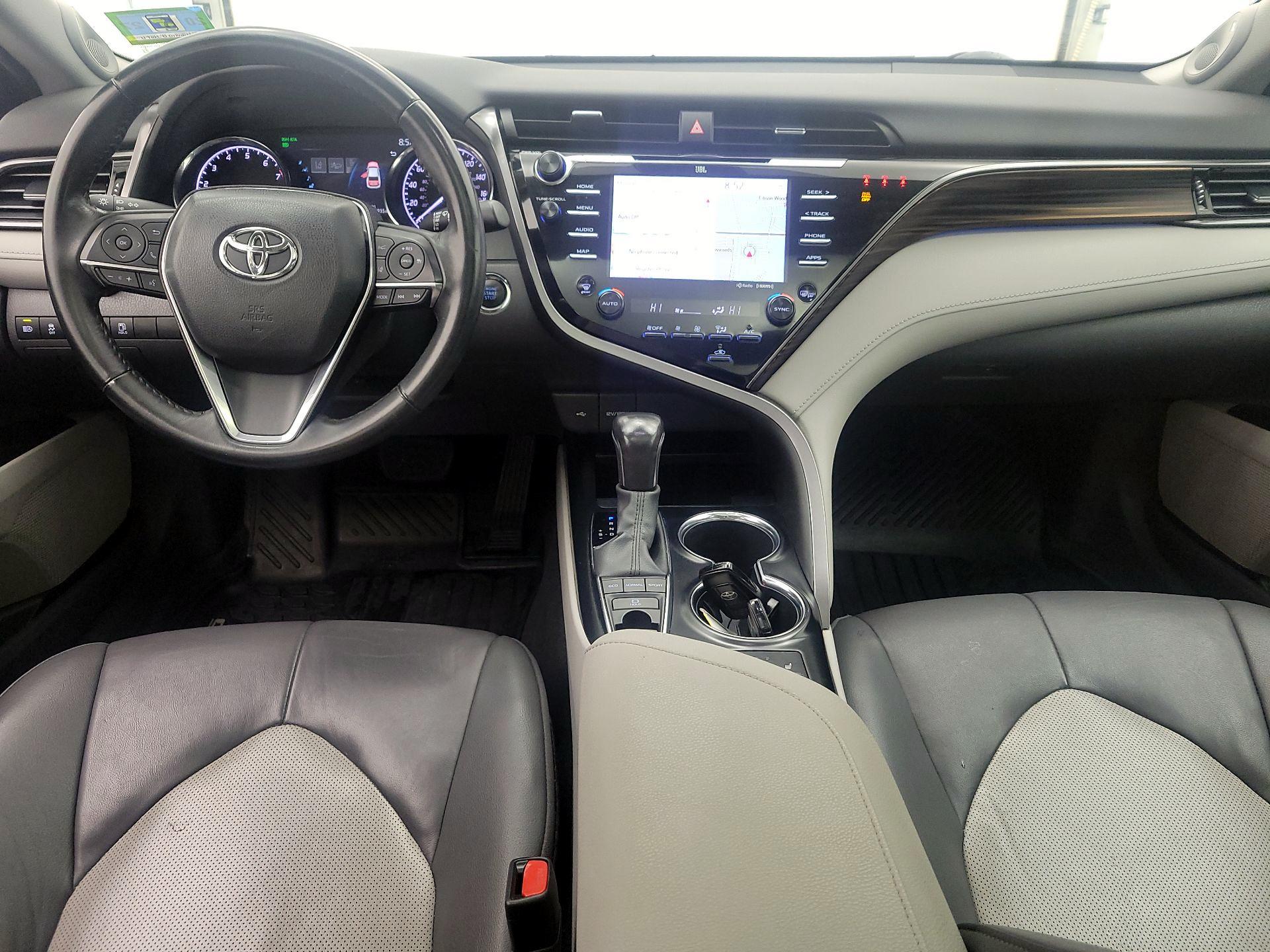 Thumbnail: 2020 Toyota Camry - 9