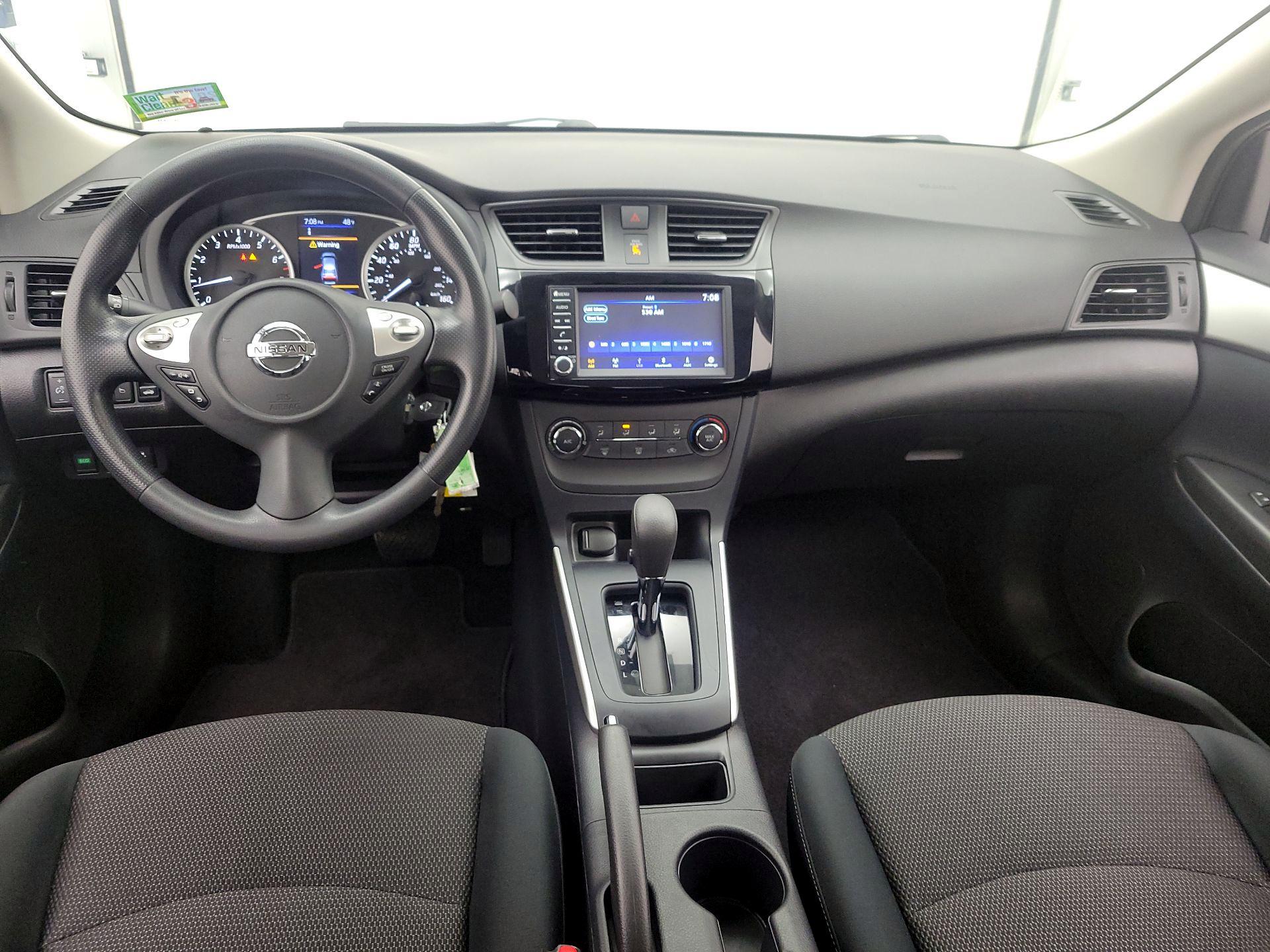 Thumbnail: 2019 Nissan Sentra - 9