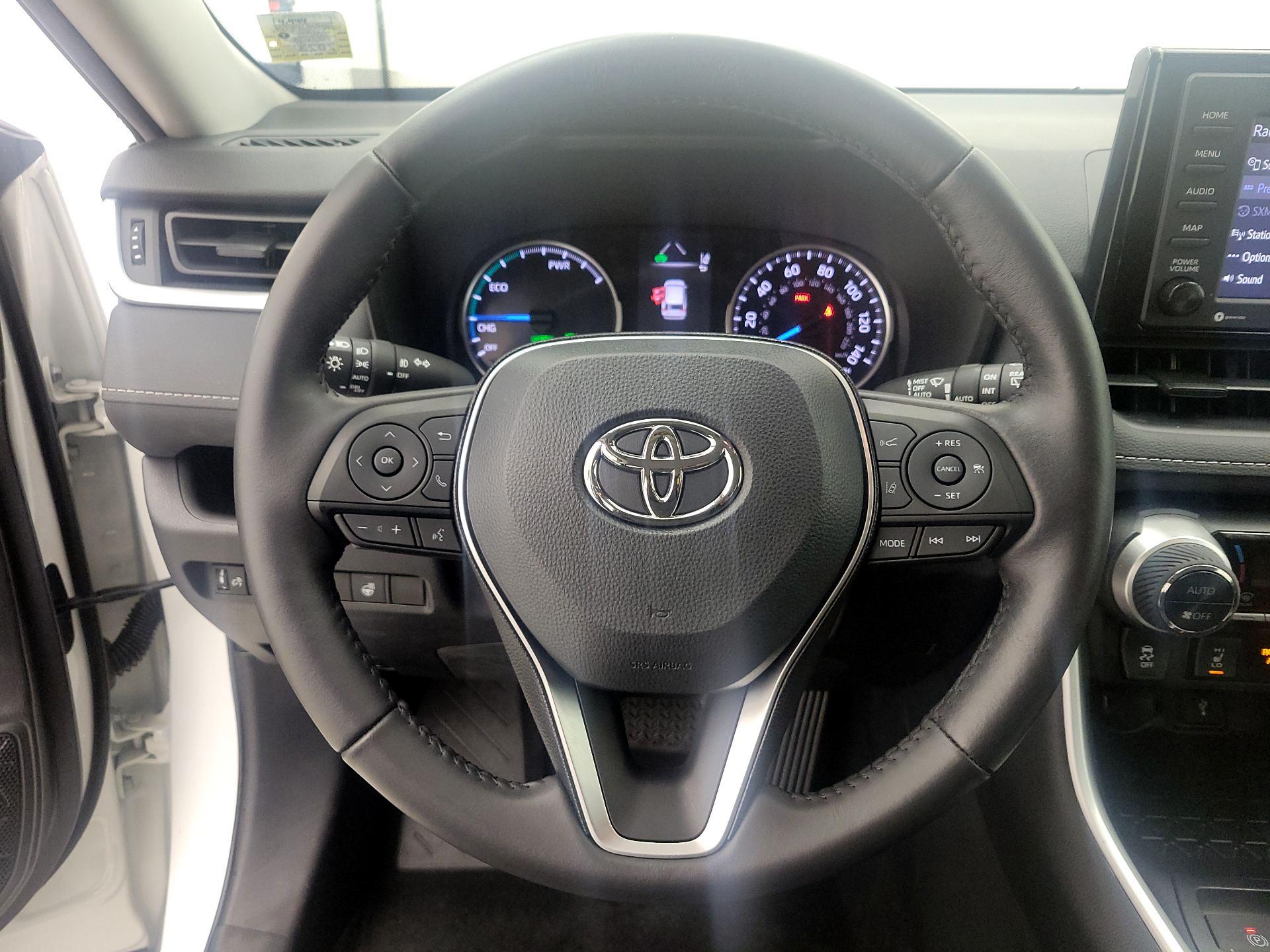 Thumbnail: 2021 Toyota RAV4 - 10