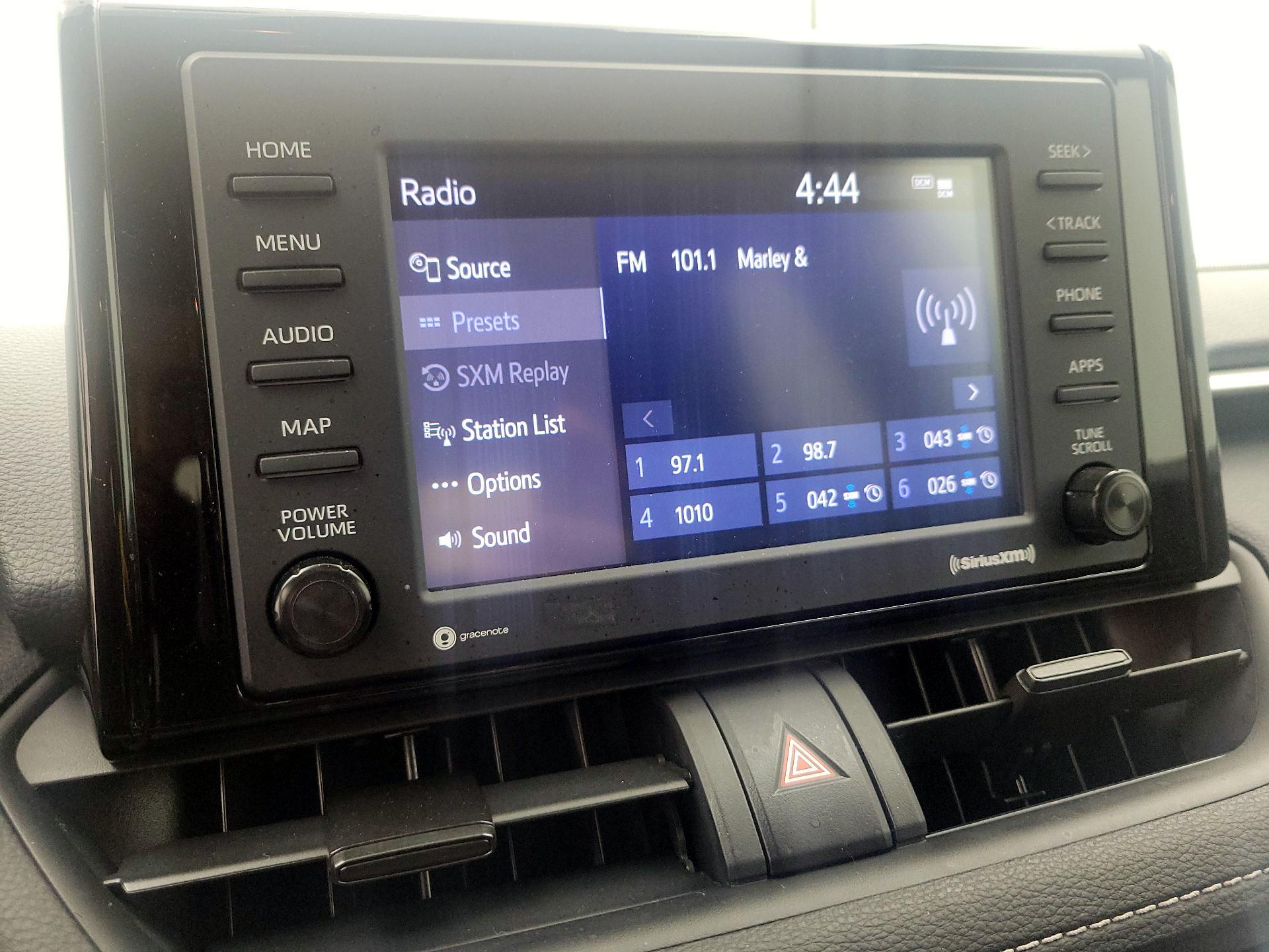 Thumbnail: 2021 Toyota RAV4 - 15