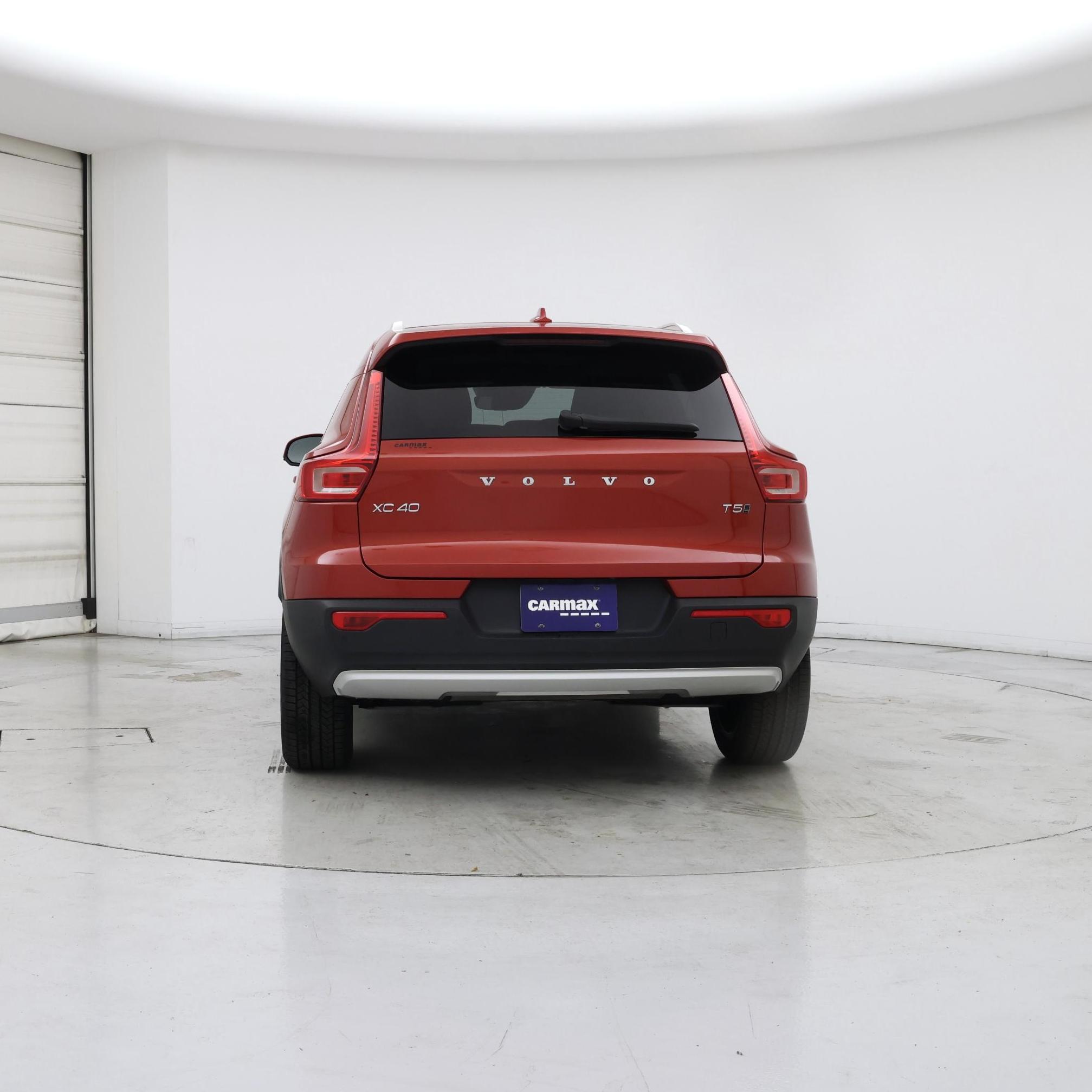 Thumbnail: 2021 Volvo XC40 - 6