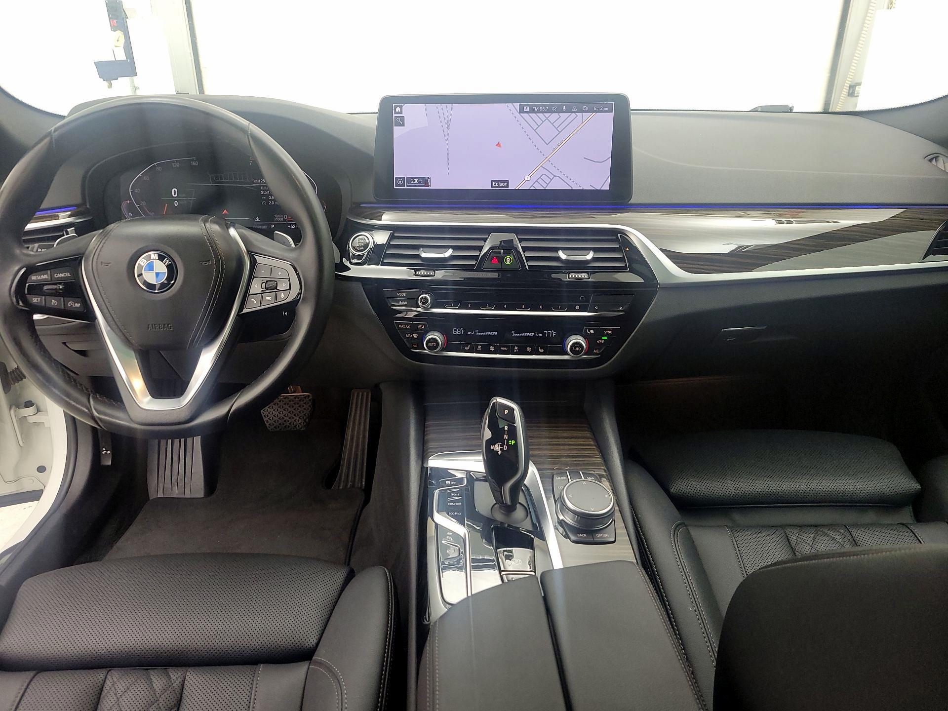 Thumbnail: 2021 BMW 5 Series - 9