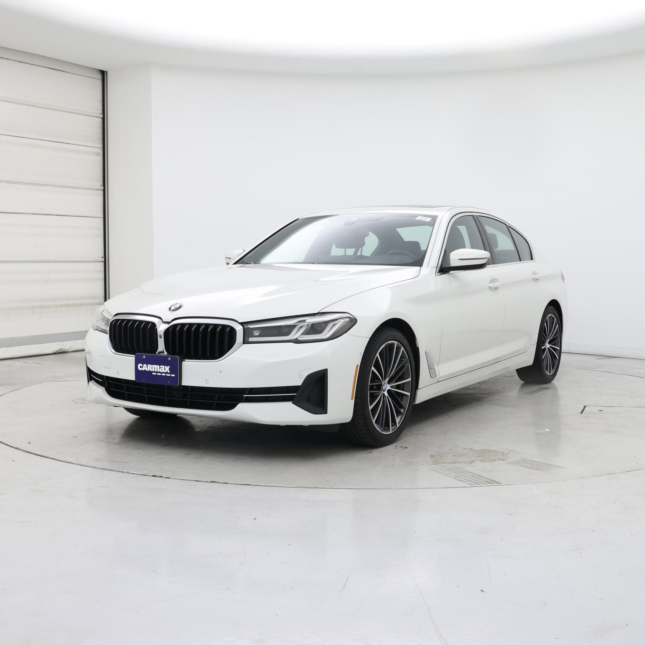 Thumbnail: 2021 BMW 5 Series - 4