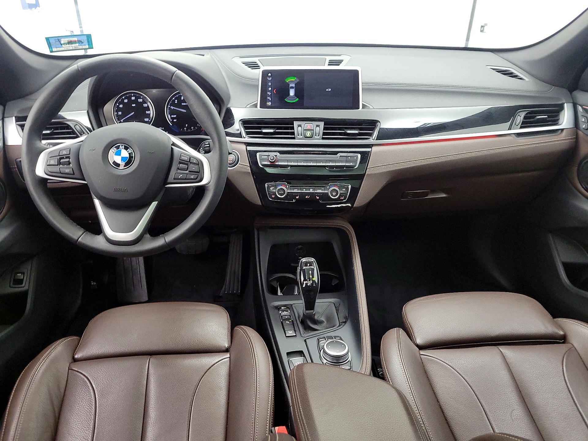 Thumbnail: 2020 BMW X1 - 9