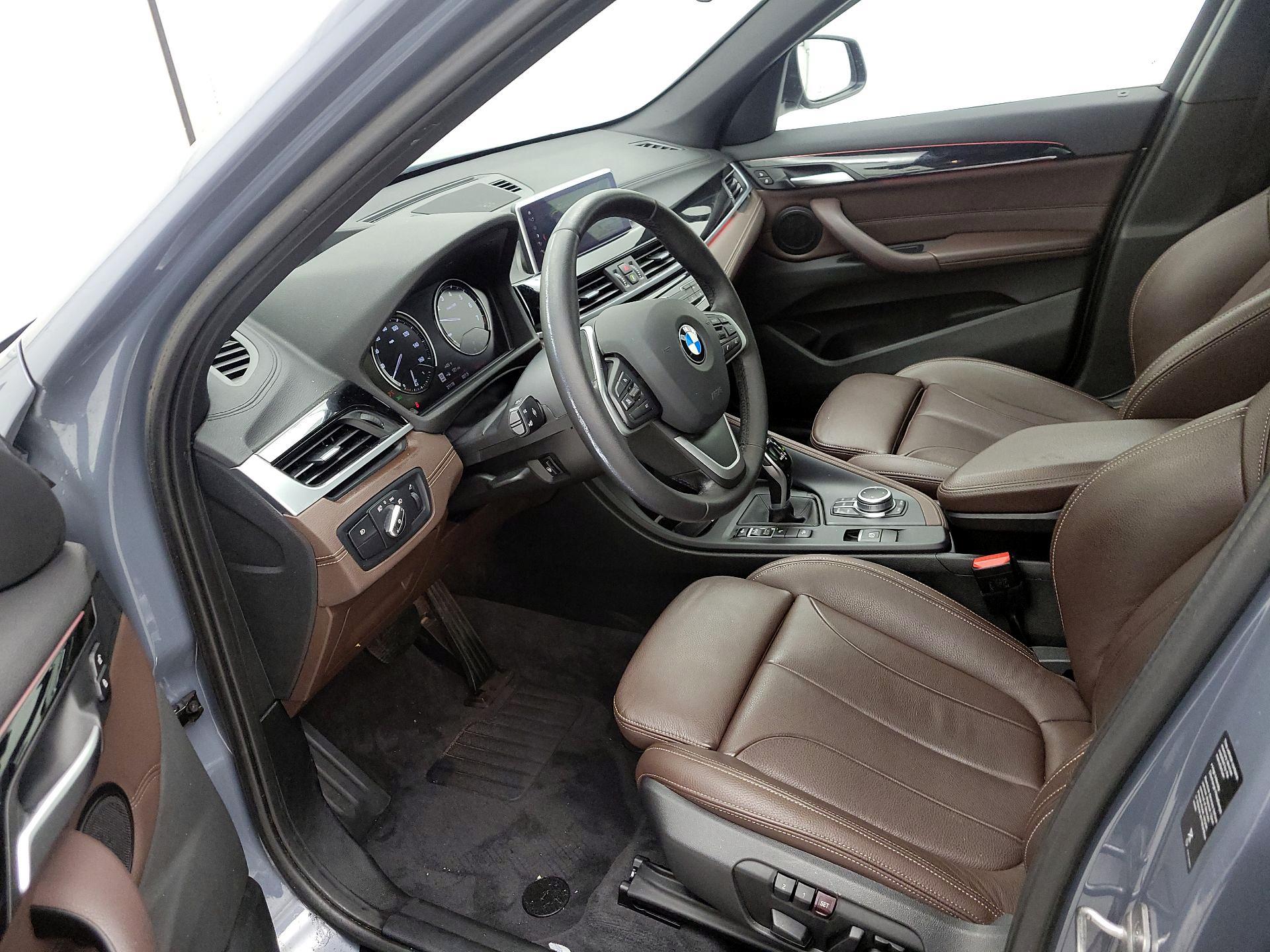 Thumbnail: 2020 BMW X1 - 11