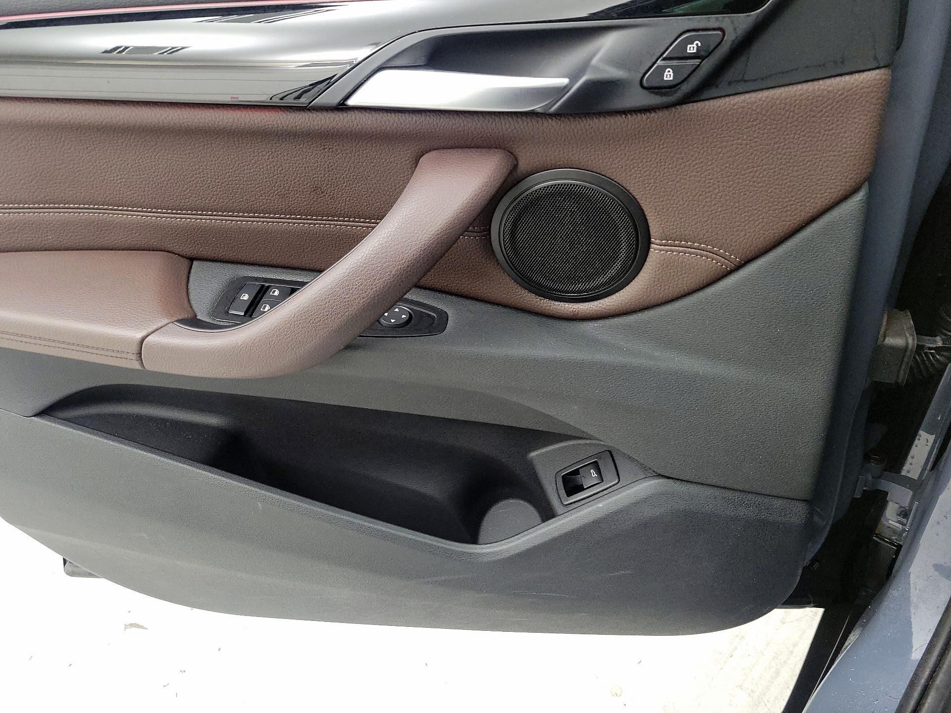 Thumbnail: 2020 BMW X1 - 12