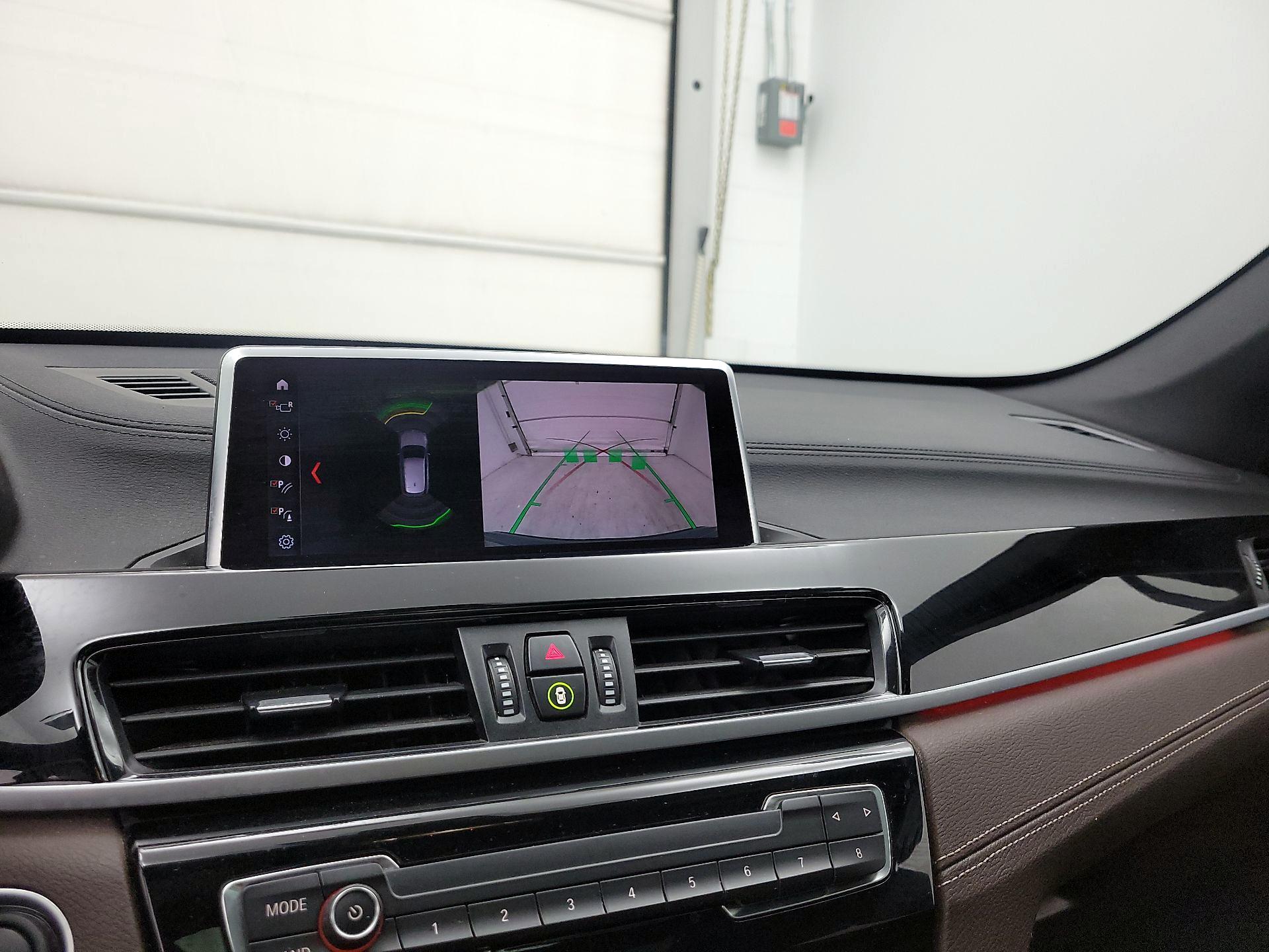 Thumbnail: 2020 BMW X1 - 14