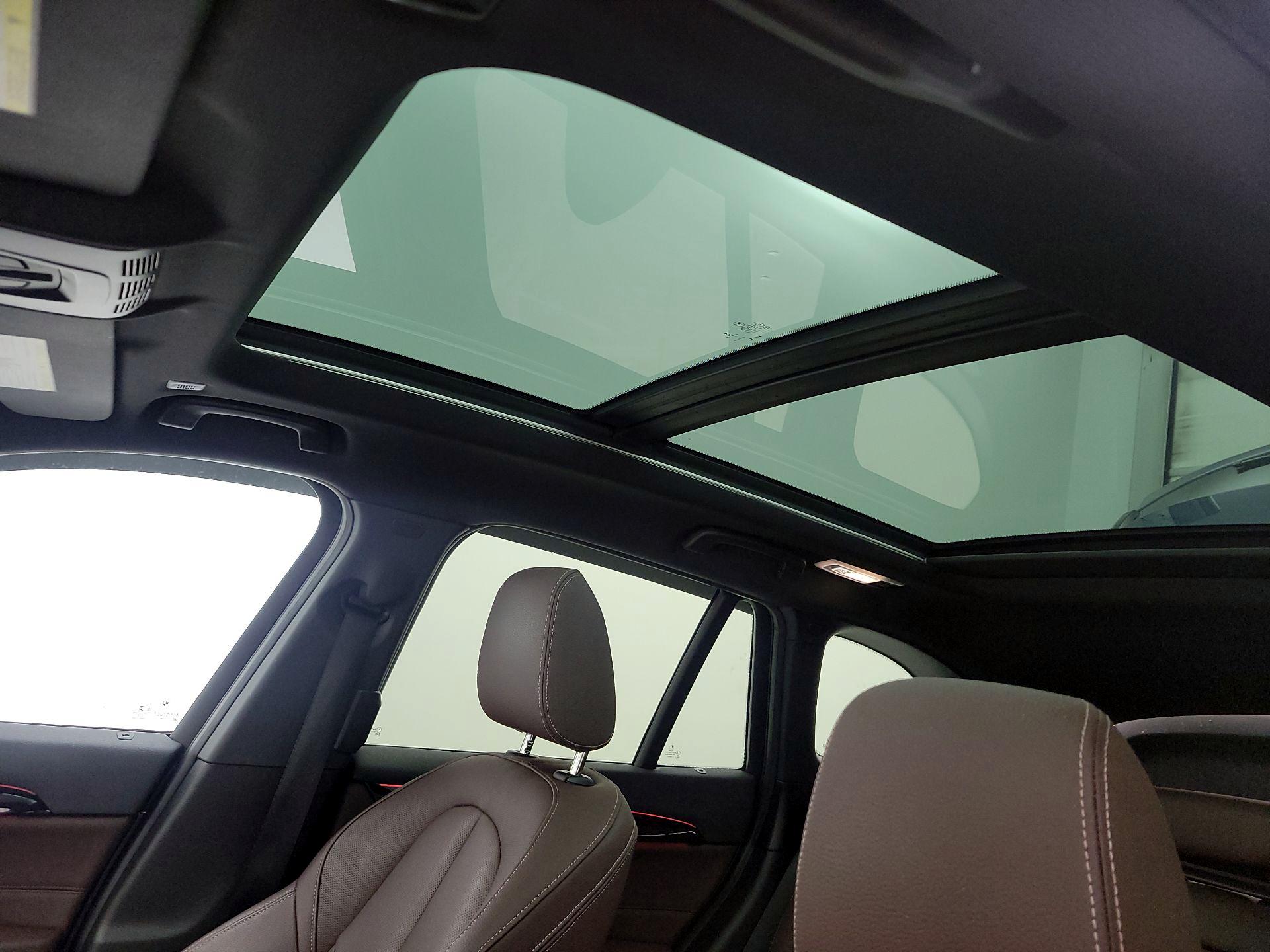 Thumbnail: 2020 BMW X1 - 19