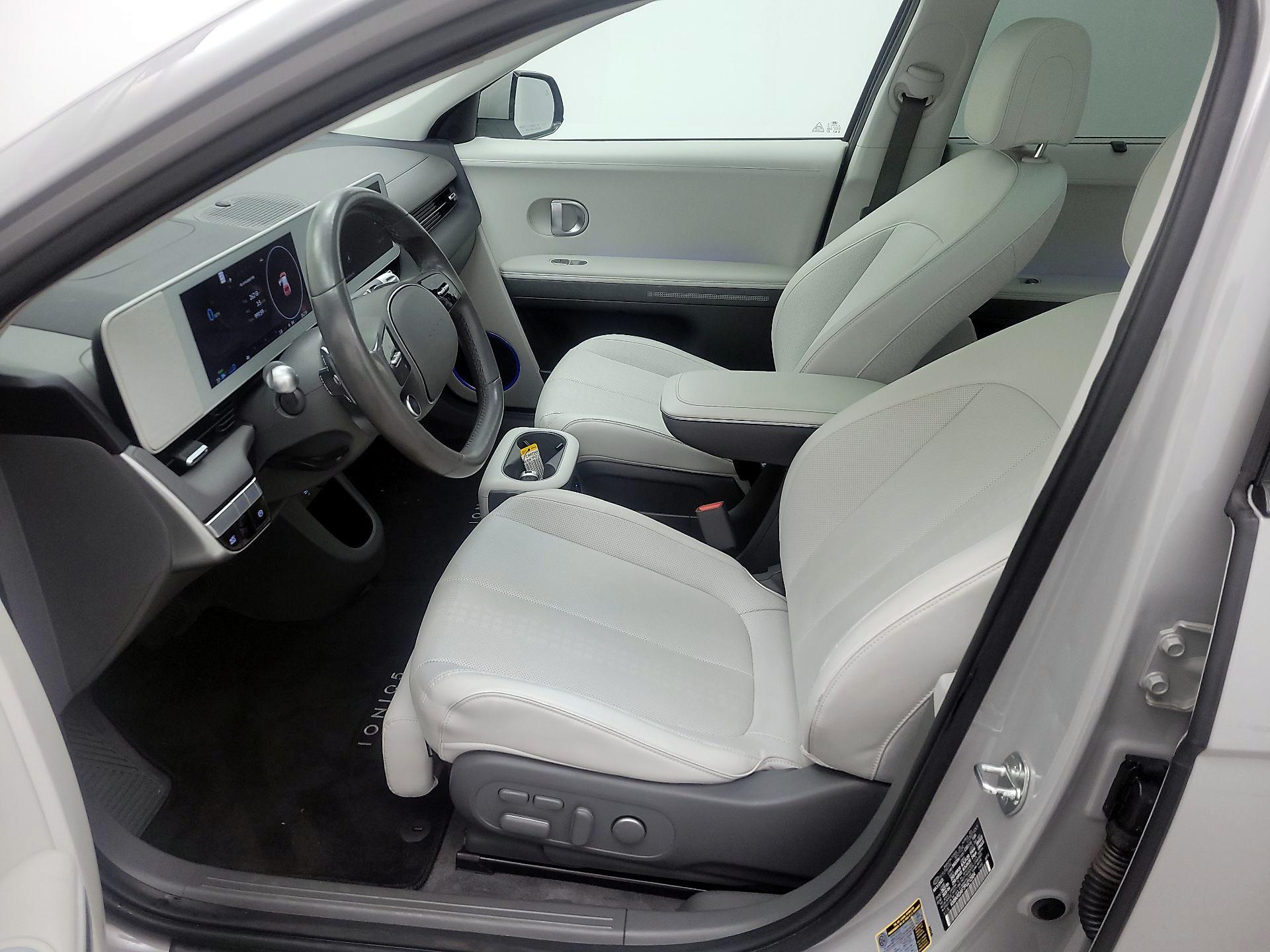 Thumbnail: 2023 Hyundai Ioniq 5 - 11