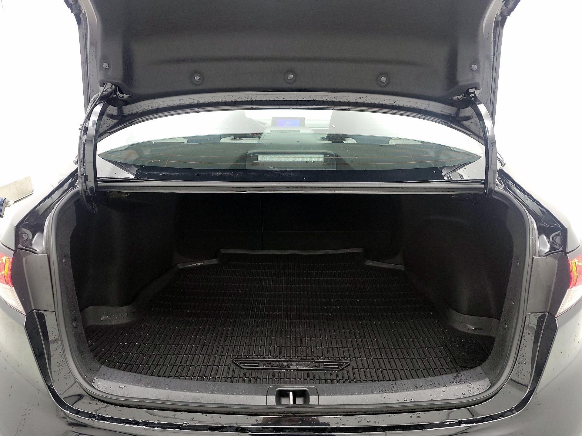 Thumbnail: 2024 Toyota Corolla - 19