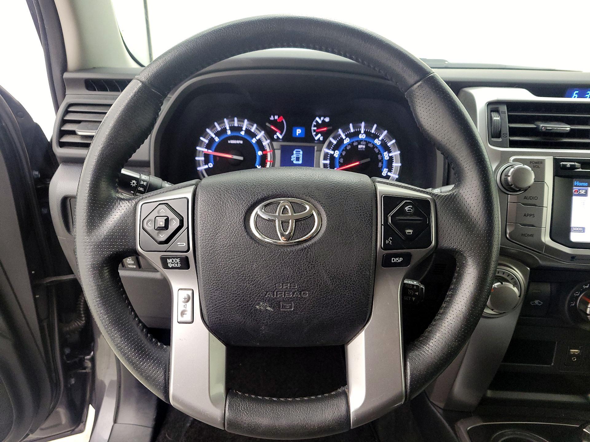 Thumbnail: 2018 Toyota 4Runner - 10