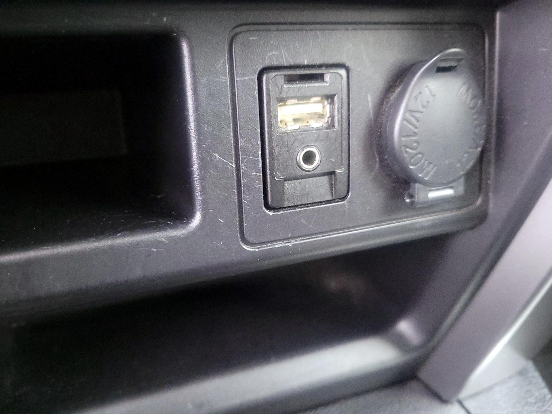 Thumbnail: 2018 Toyota 4Runner - 19