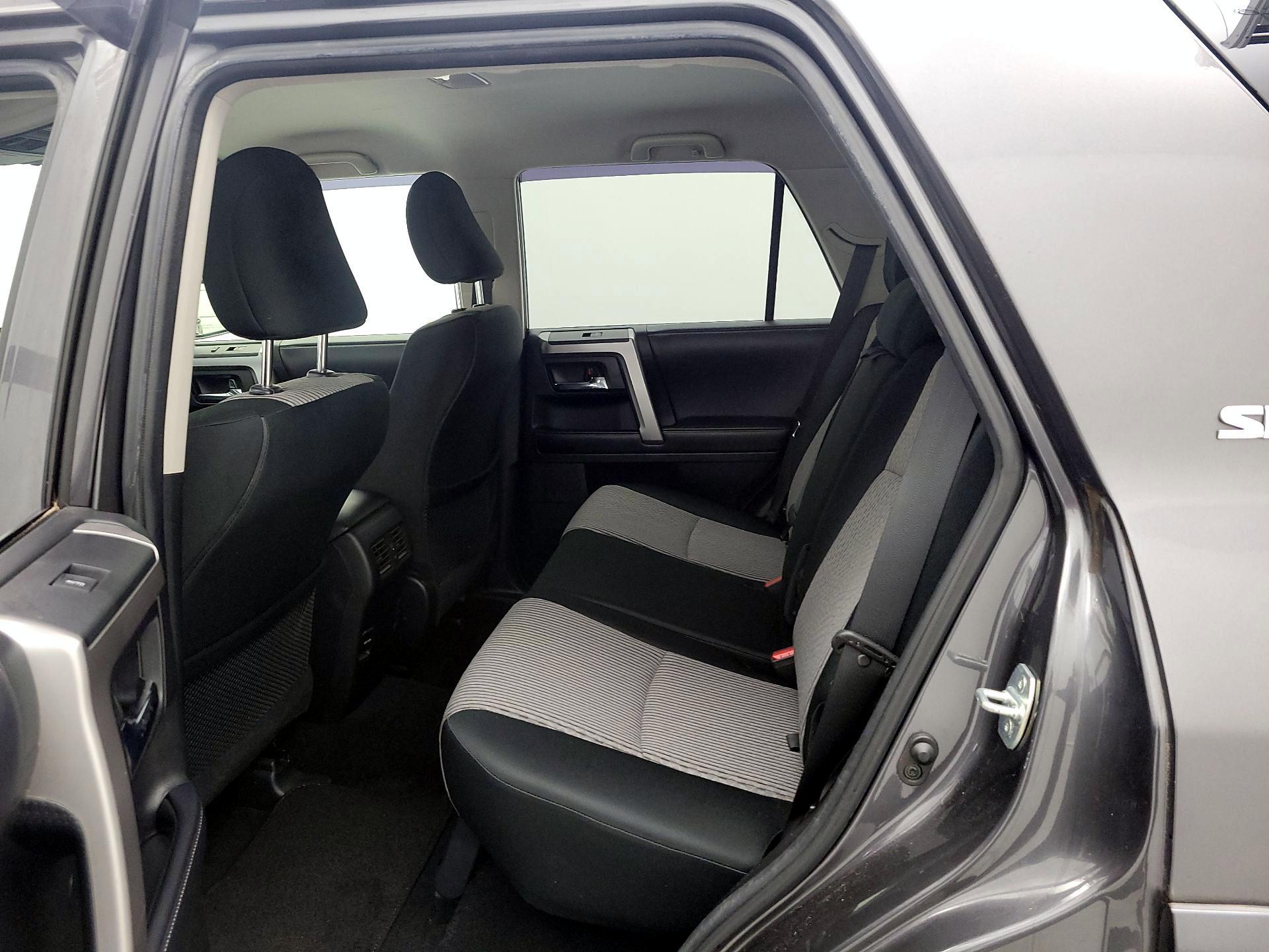 Thumbnail: 2018 Toyota 4Runner - 20